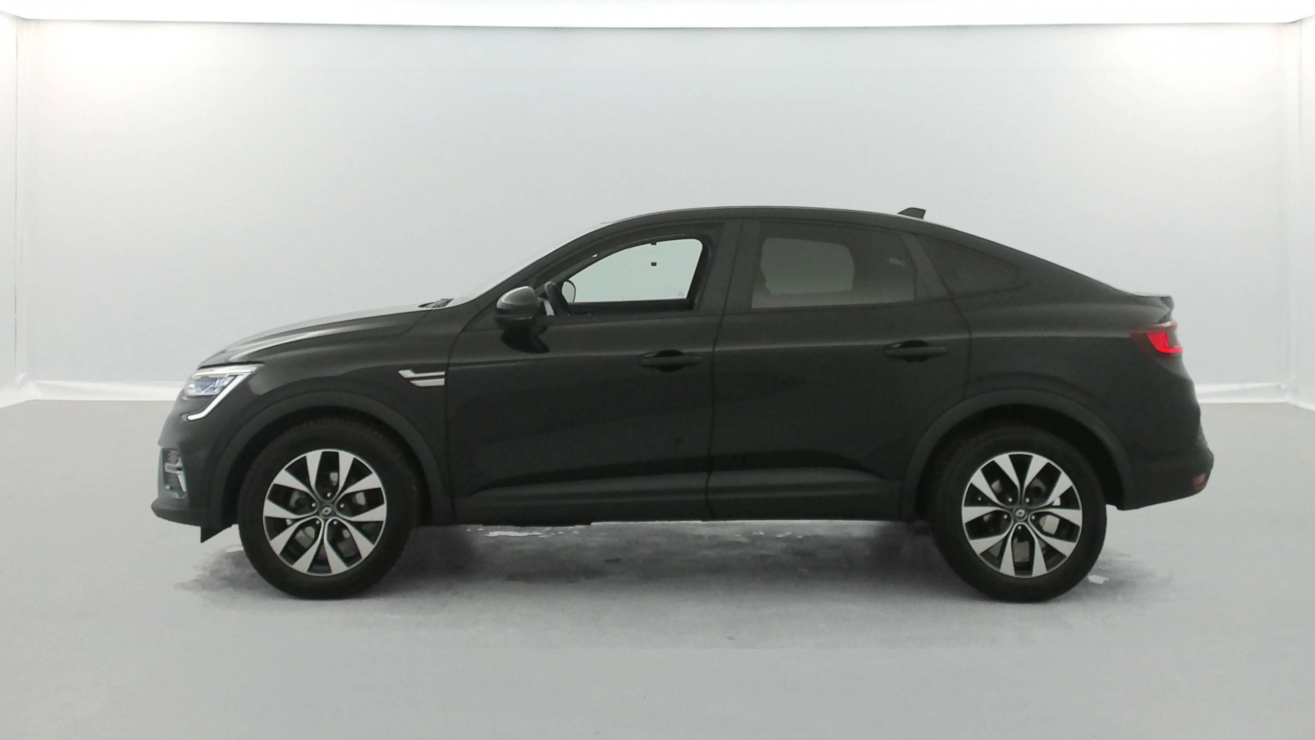 Vente en ligne Renault Arkana  mild hybrid 140 EDC FAP - 22 au prix de 18 290 €