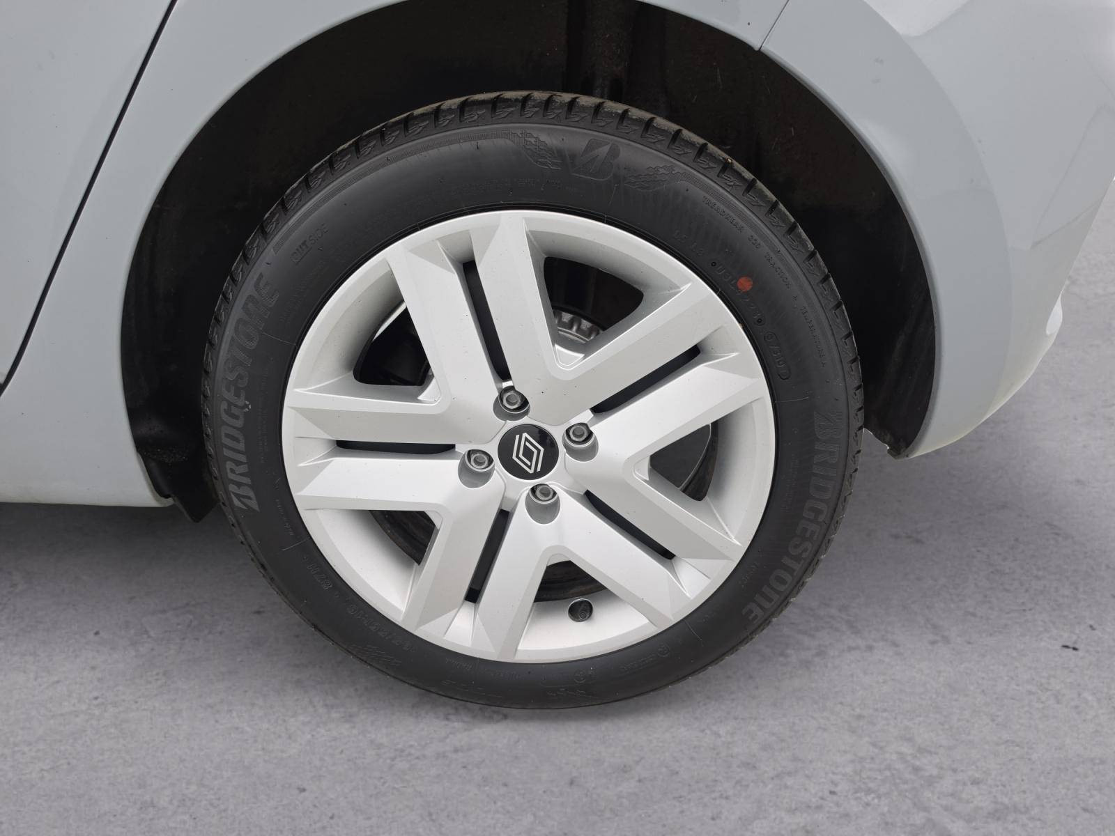 Vente en ligne Renault Clio 5 Clio SCe 65 au prix de 13 490 €