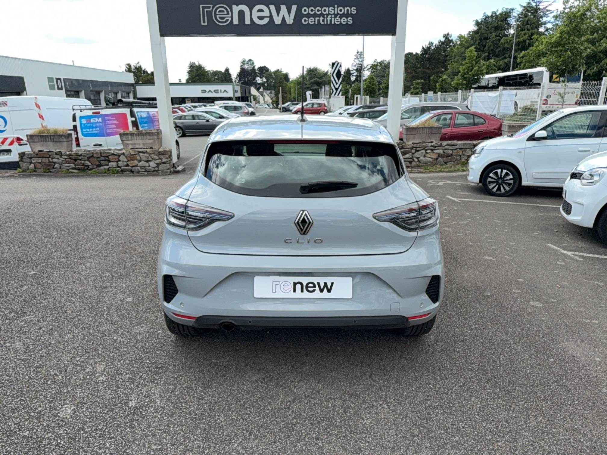 Vente en ligne Renault Clio 5 Clio Blue dCi 100 ch GSR2 au prix de 16 490 €