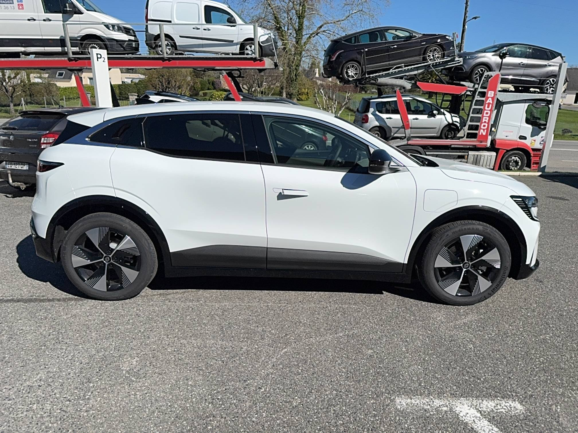 Vente en ligne Renault Megane E-Tech  220 ch autonomie confort GSR2 au prix de 36 890 €
