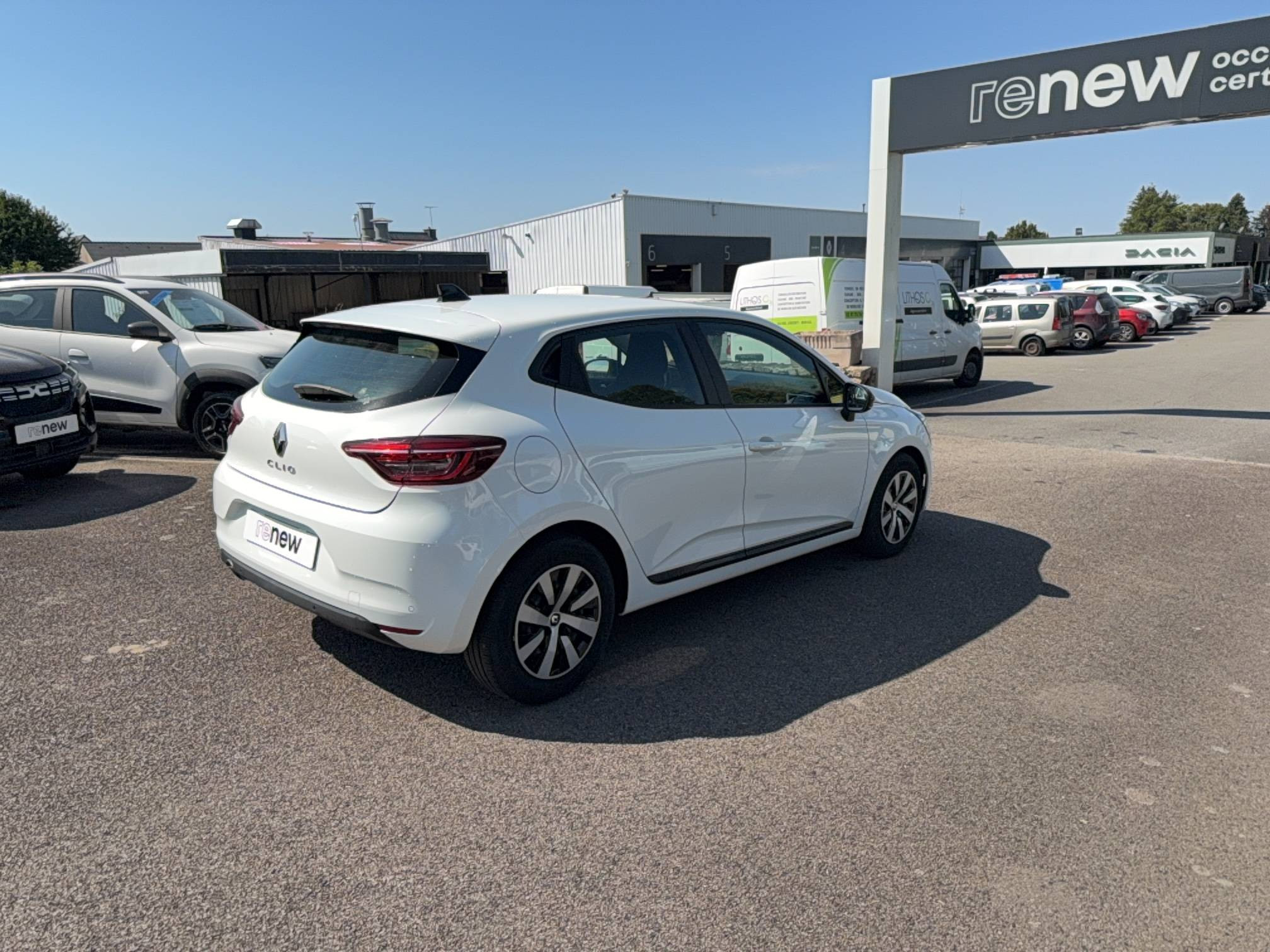 Vente en ligne Renault Clio 5 Clio TCe 90 au prix de 14 290 €