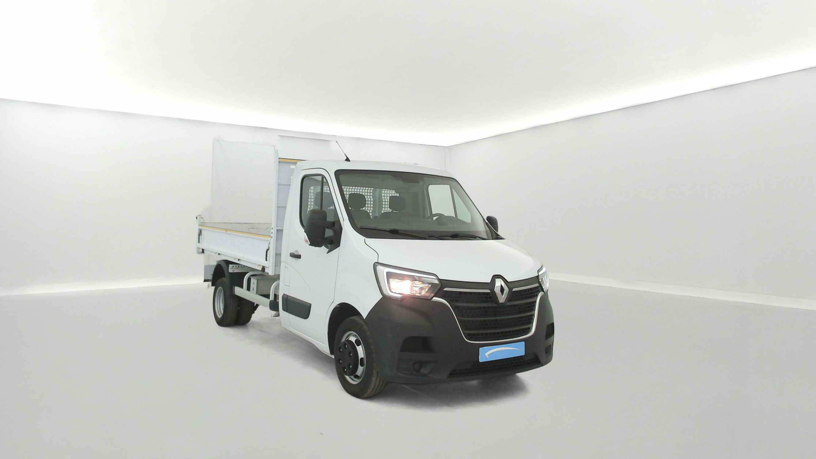 Vente en ligne Renault Master 3 Châssis Cabine MASTER CC PROP RJ3500 L2 PAFC BLUE DCI 130 EURO VI au prix de 33 000 €