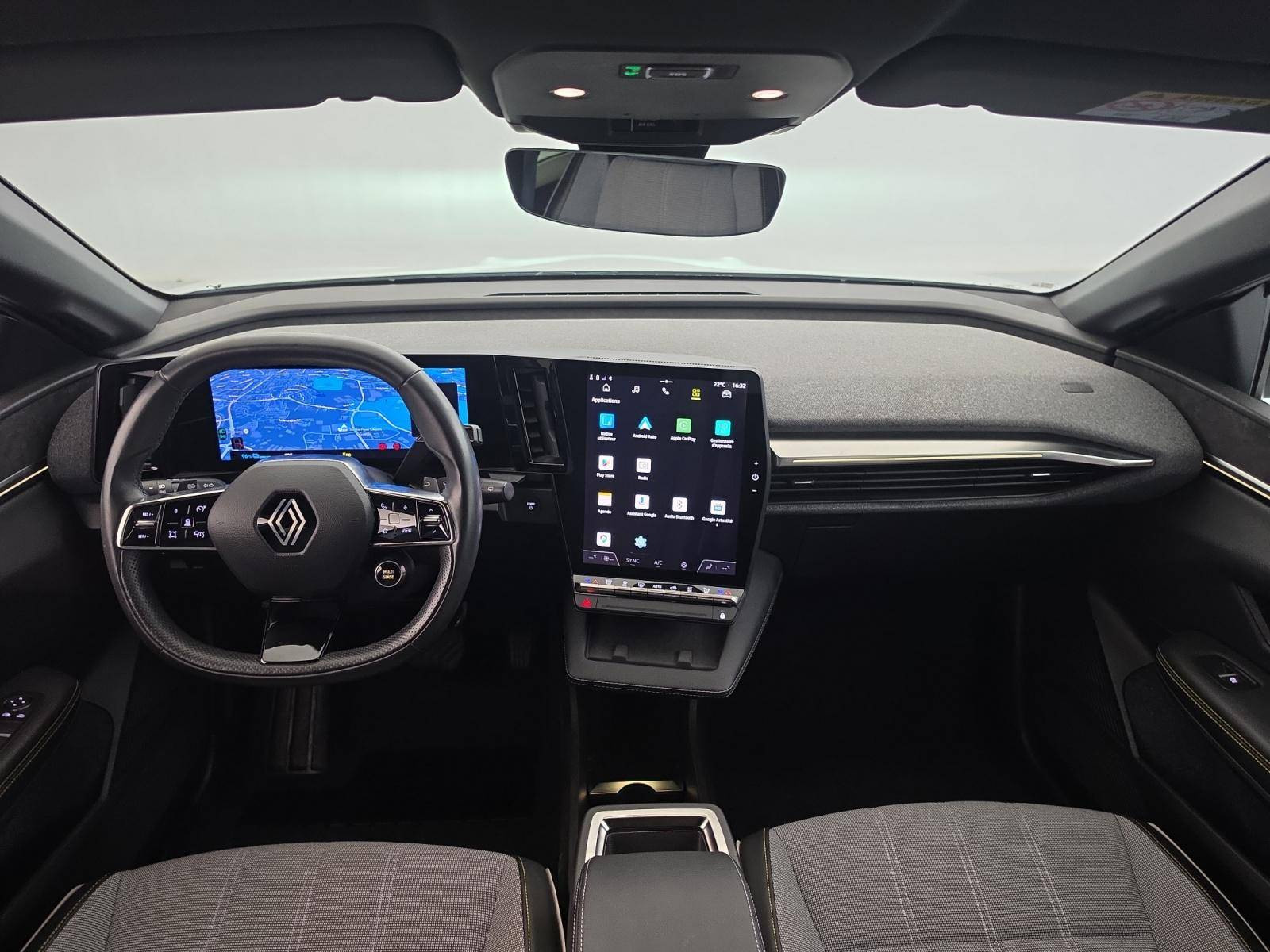Vente en ligne Renault Megane E-Tech  EV60 220 ch super charge au prix de 27 990 €