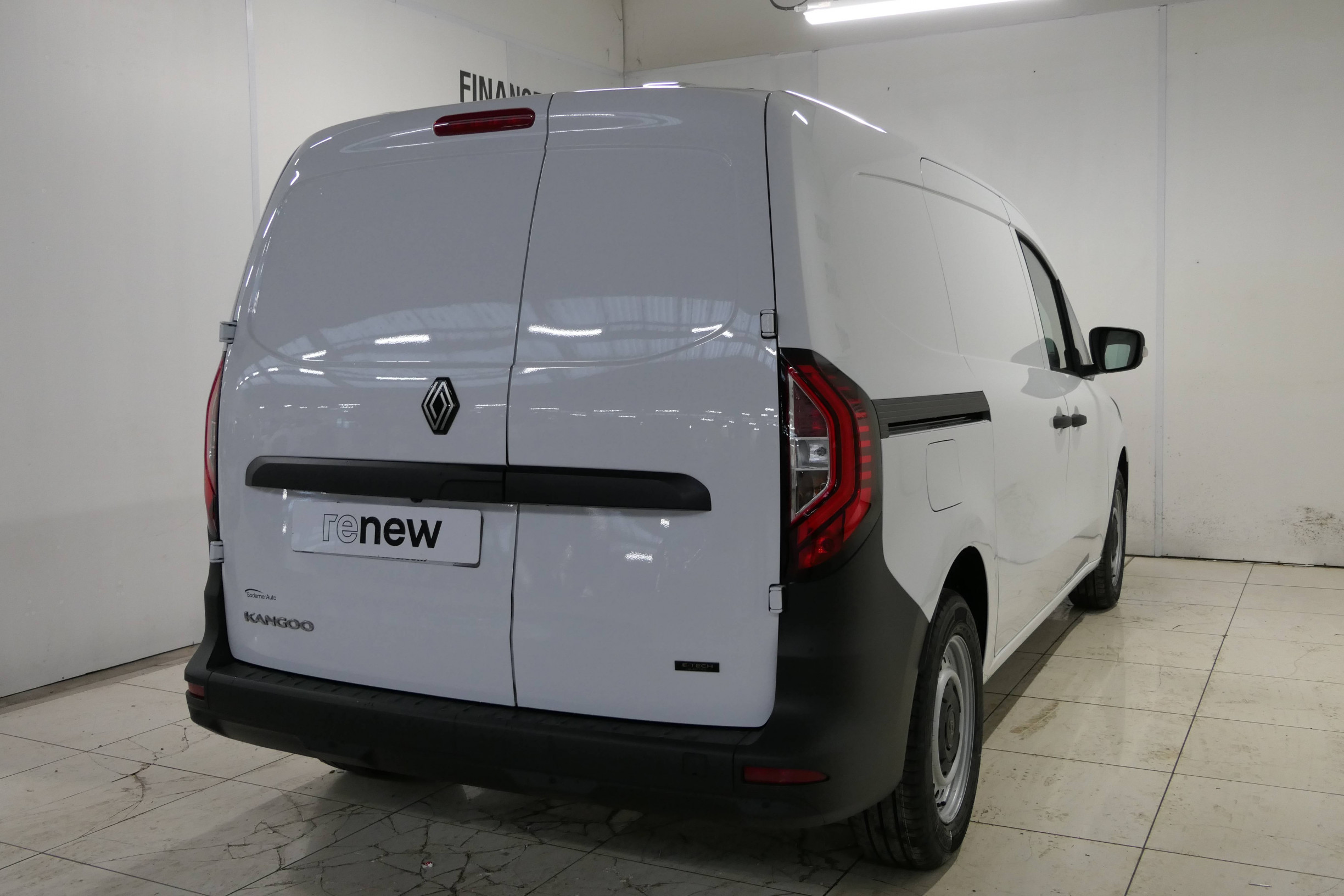 Vente en ligne Renault Kangoo Van E-Tech  FG TOLE L2 AC11 GSR2 au prix de 29 490 €