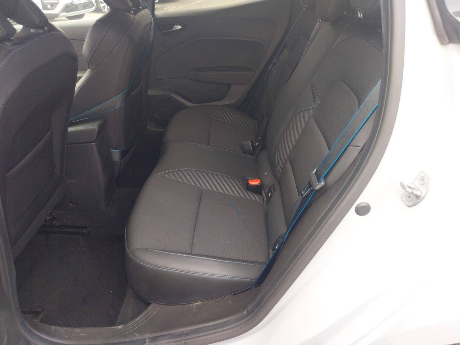 Vente en ligne Renault Clio 5 Clio TCe 90 ch GSR2 au prix de 19 000 €