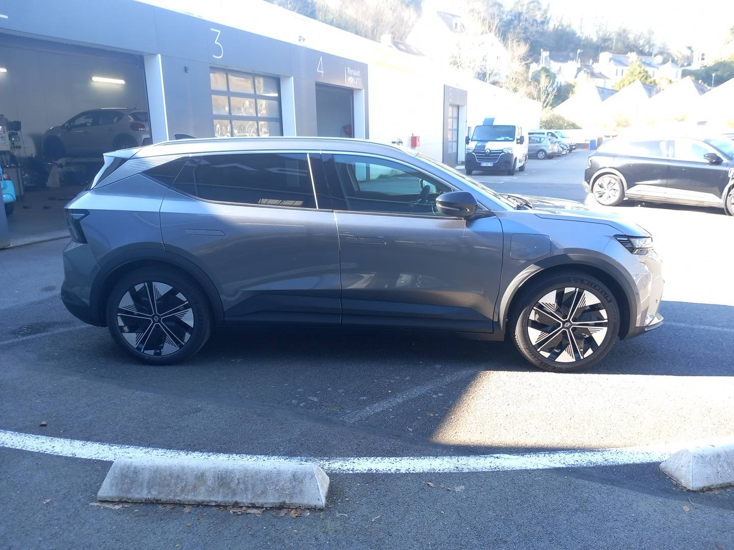 Vente en ligne Renault Scenic E-Tech  220 ch grande autonomie au prix de 43 990 €