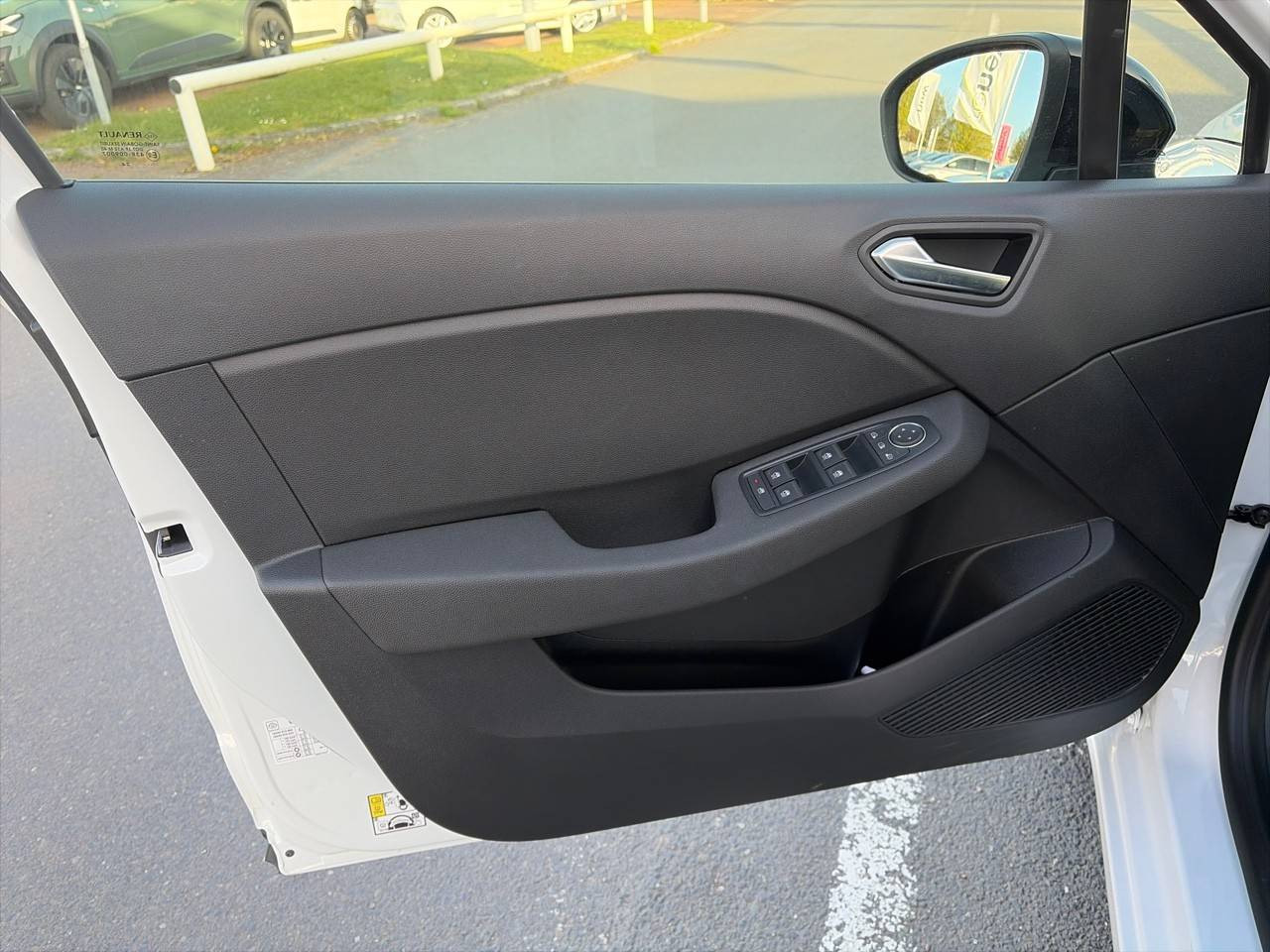 Vente en ligne Renault Clio 5 Clio TCe 90 au prix de 14 990 €