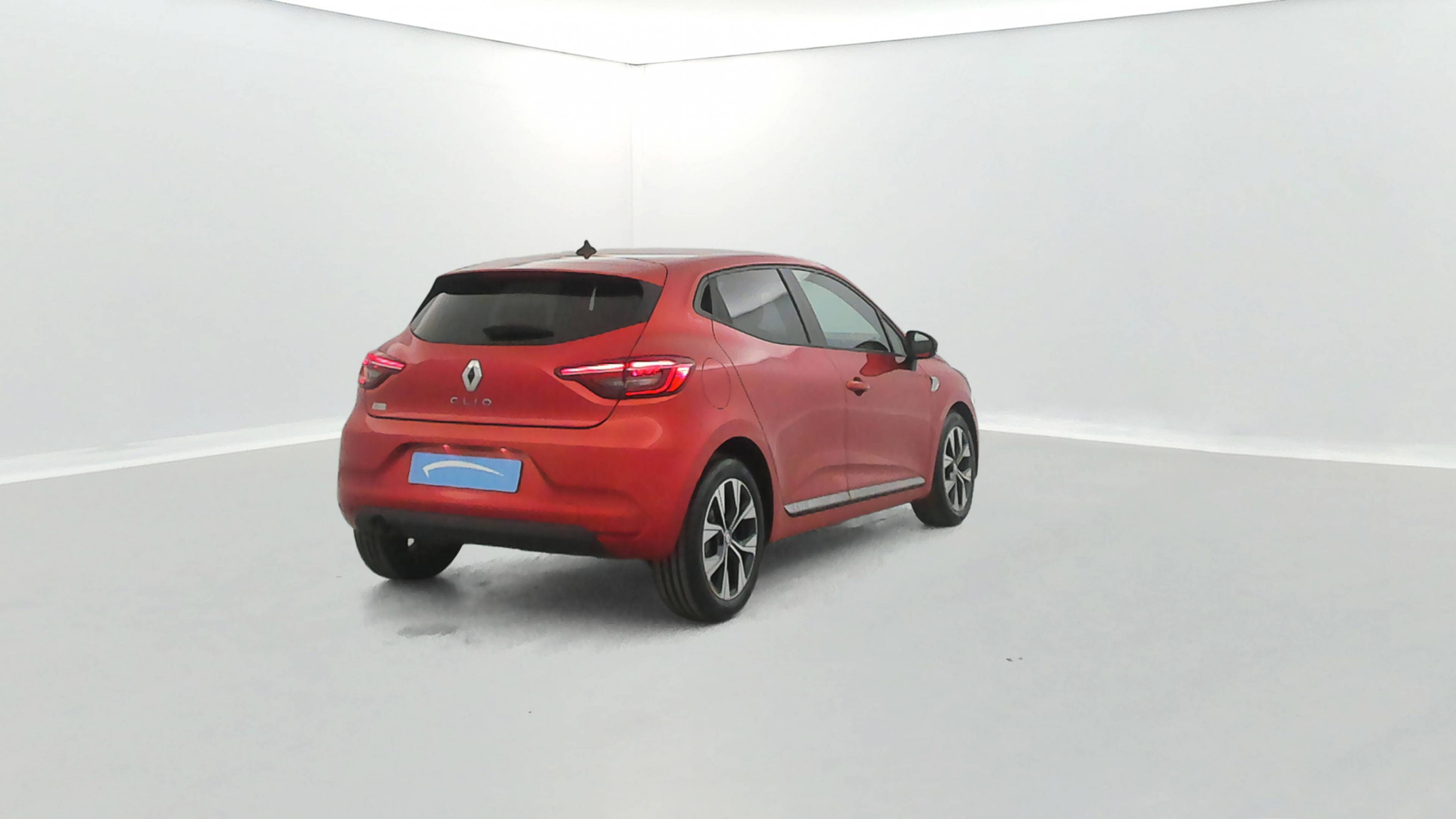 Vente en ligne Renault Clio 5 Clio TCe 90 - 21 au prix de 12 390 €