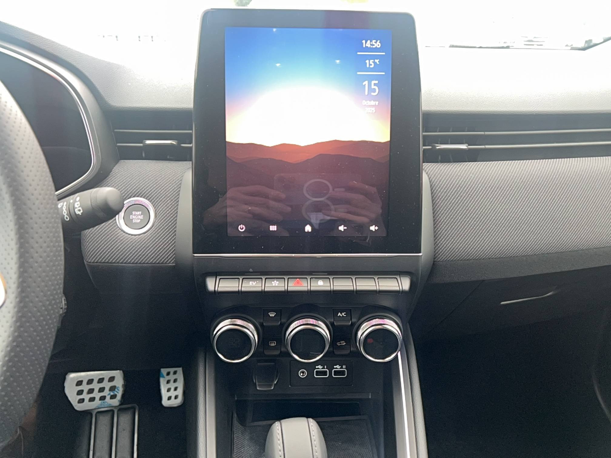 Vente en ligne Renault Clio 5 Clio E-Tech full hybrid 145 ch GSR2 au prix de 22 991 €