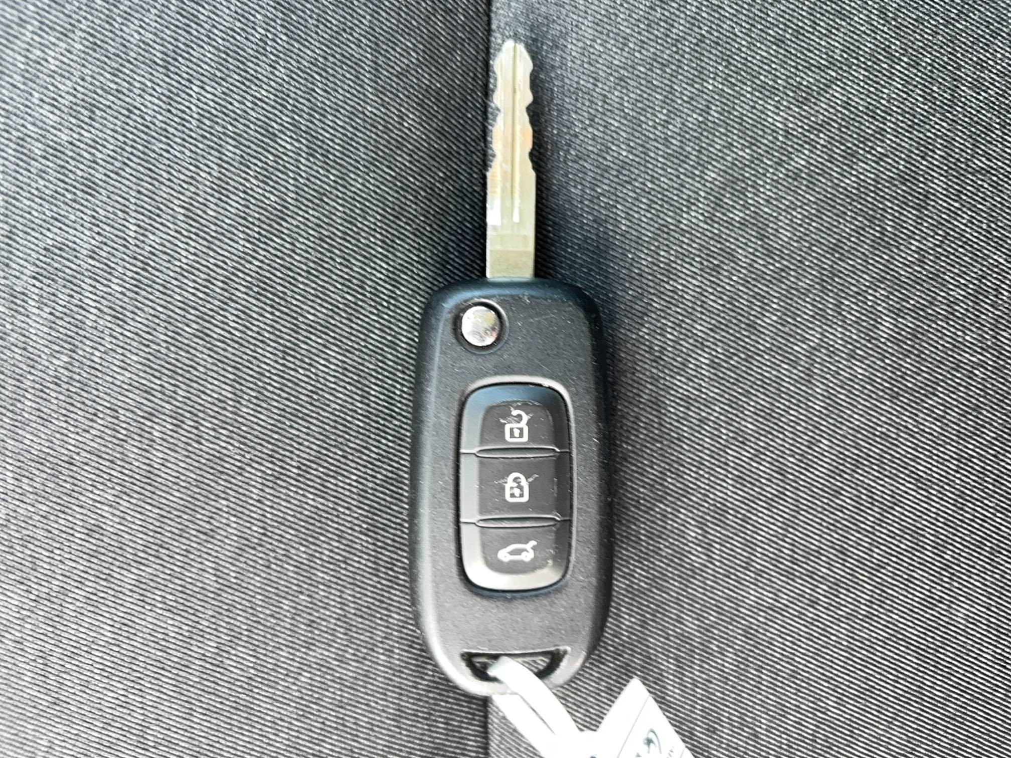 Vente en ligne Renault Clio 5 Clio TCe 90 au prix de 12 990 €
