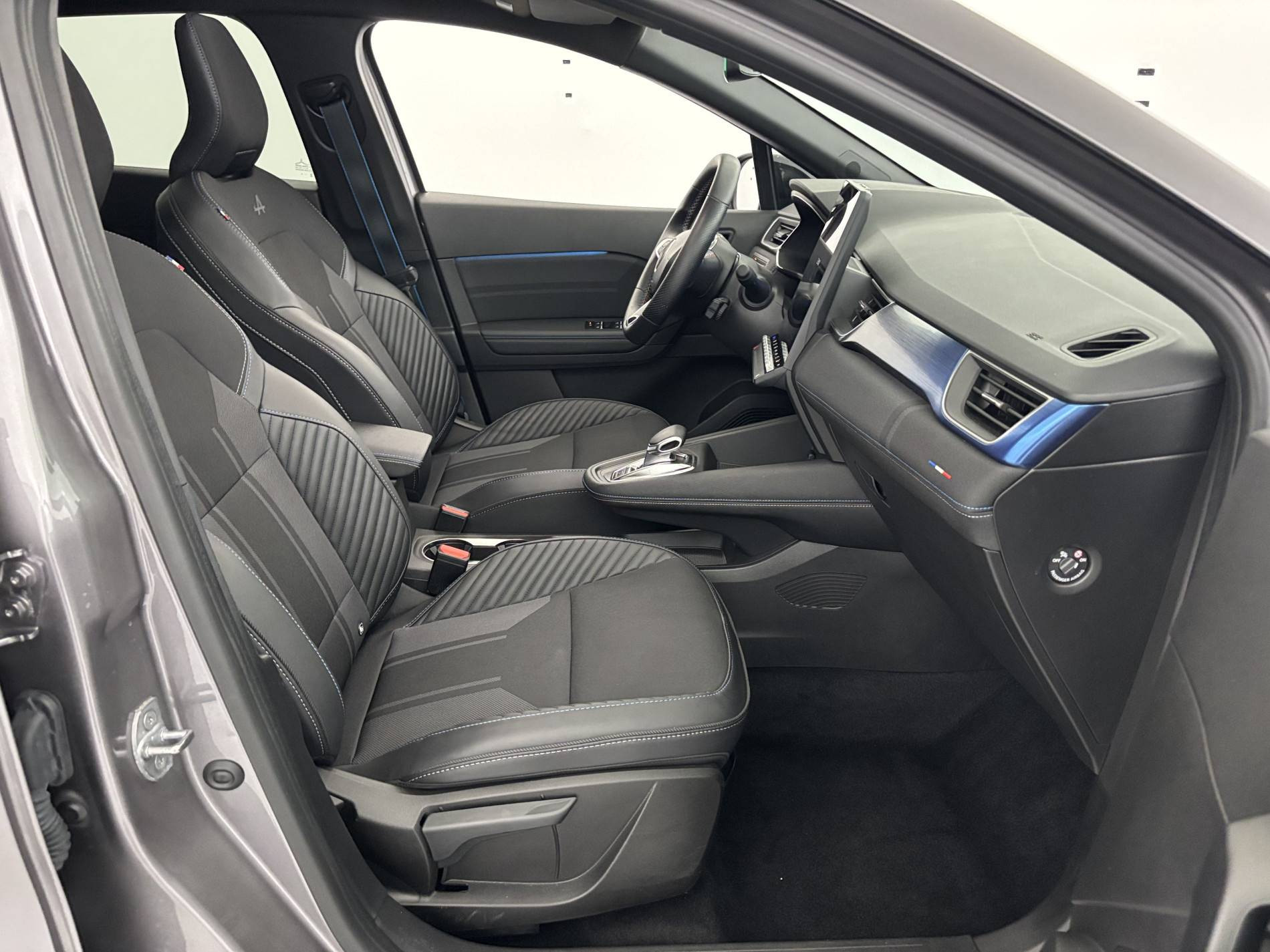 Vente en ligne Renault Captur  E-Tech full hybrid 145 ch au prix de 26 990 €