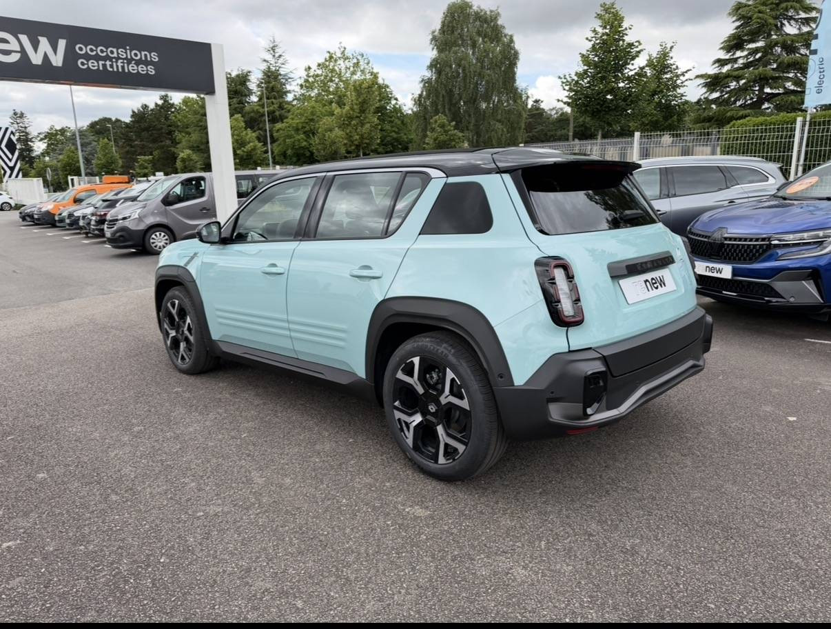 Vente en ligne Renault R4 E-Tech  150 ch autonomie confort au prix de 37 290 €