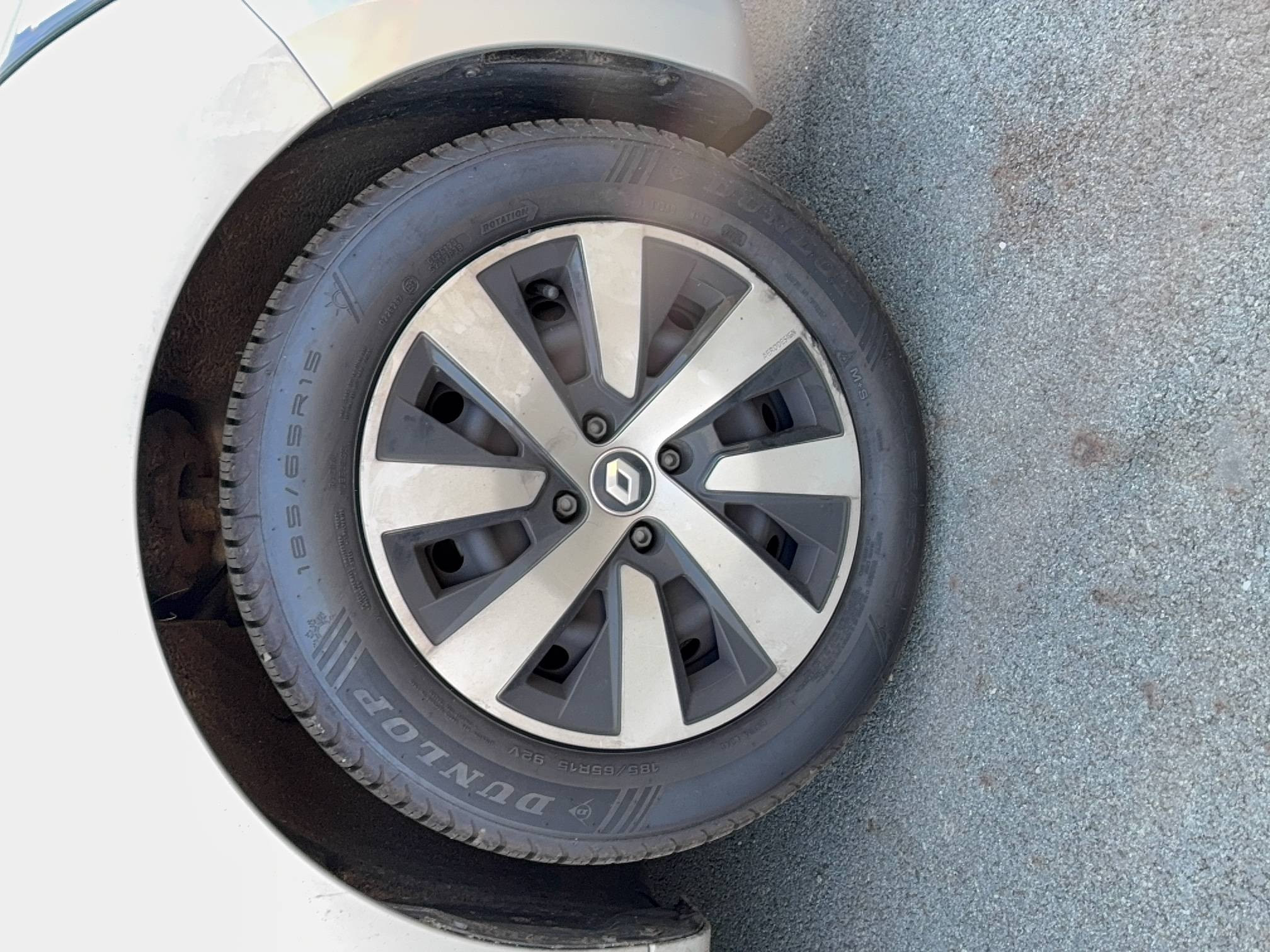 Vente en ligne Renault Clio 5 Clio TCe 90 au prix de 13 590 €