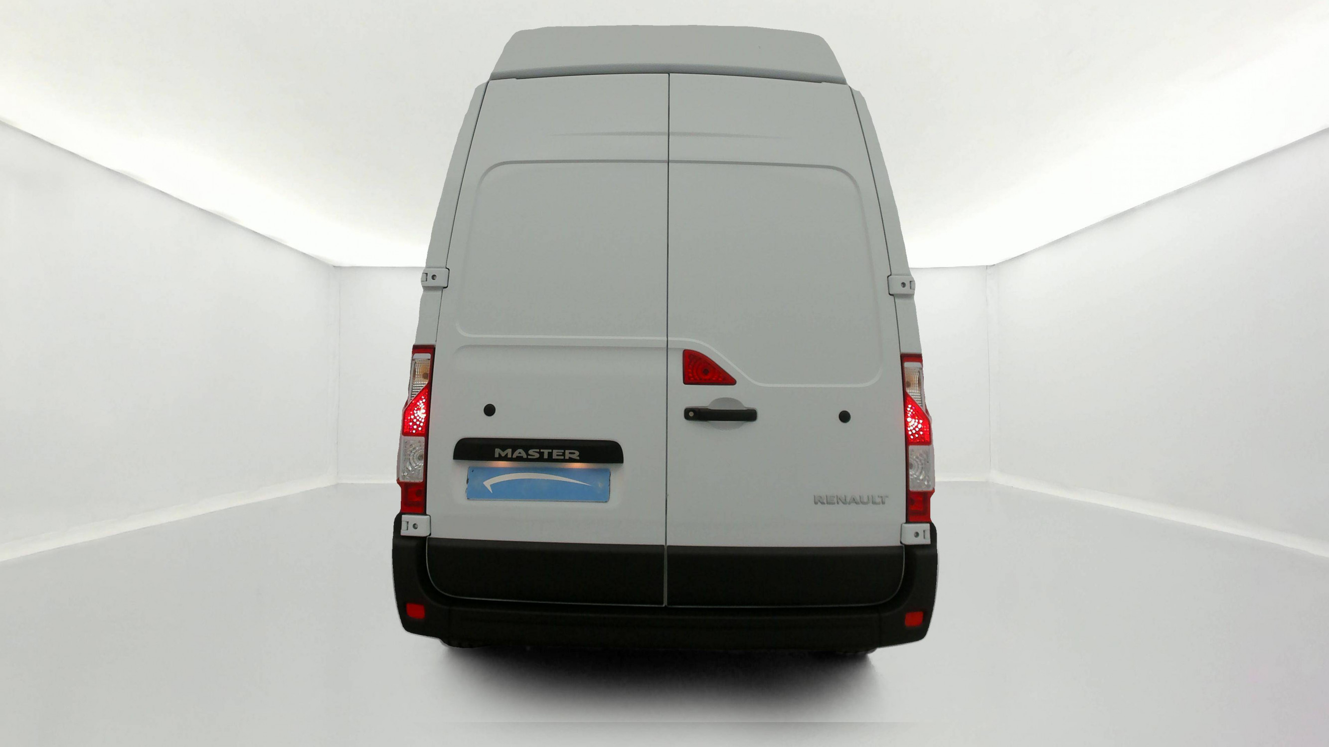 Vente en ligne Renault Master Fourgon MASTER FGN TRAC F3500 L3H3 BLUE DCI 135 au prix de 28 990 €