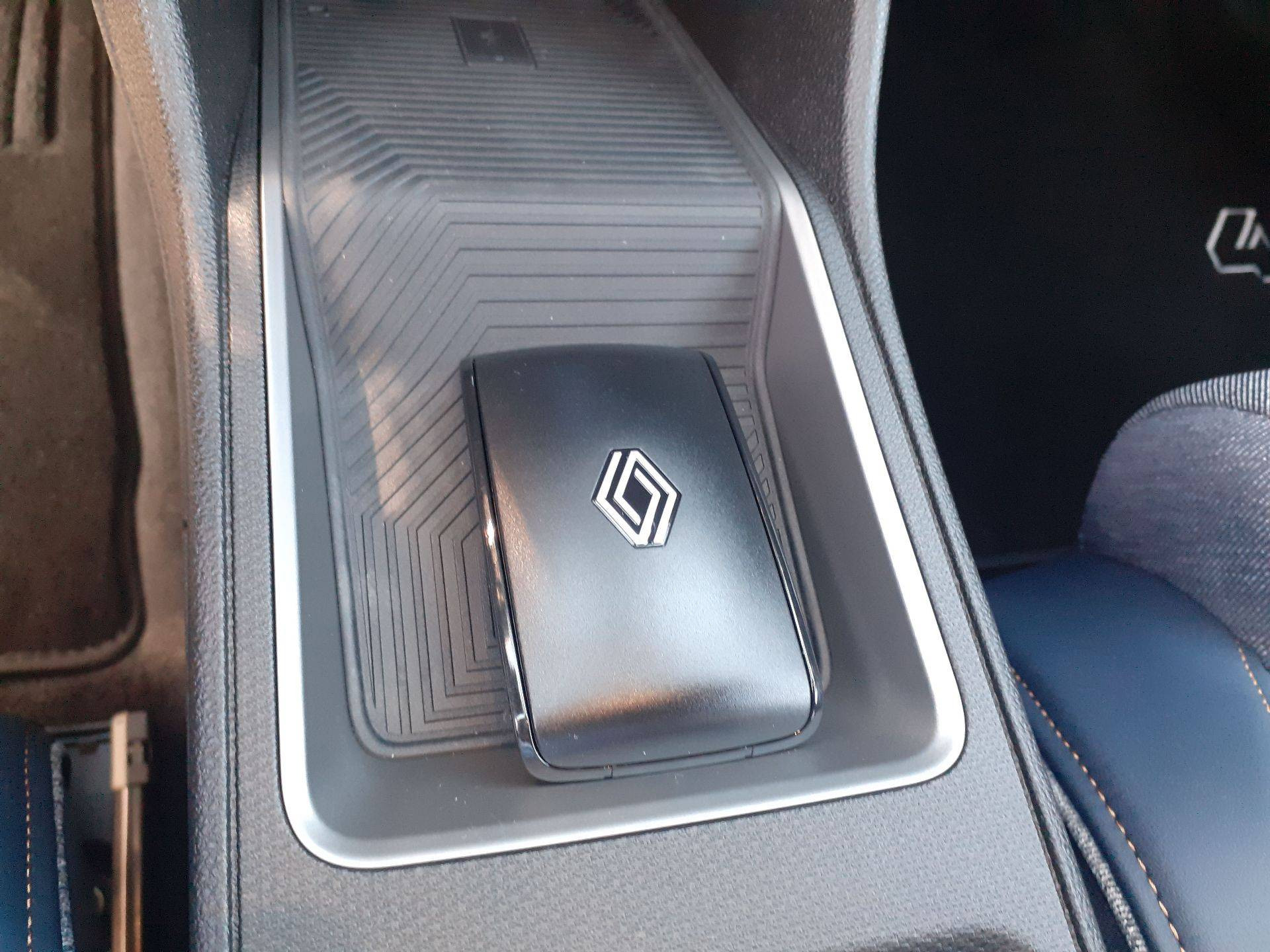 Vente en ligne Renault R4 E-Tech  150 ch autonomie confort au prix de 34 590 €