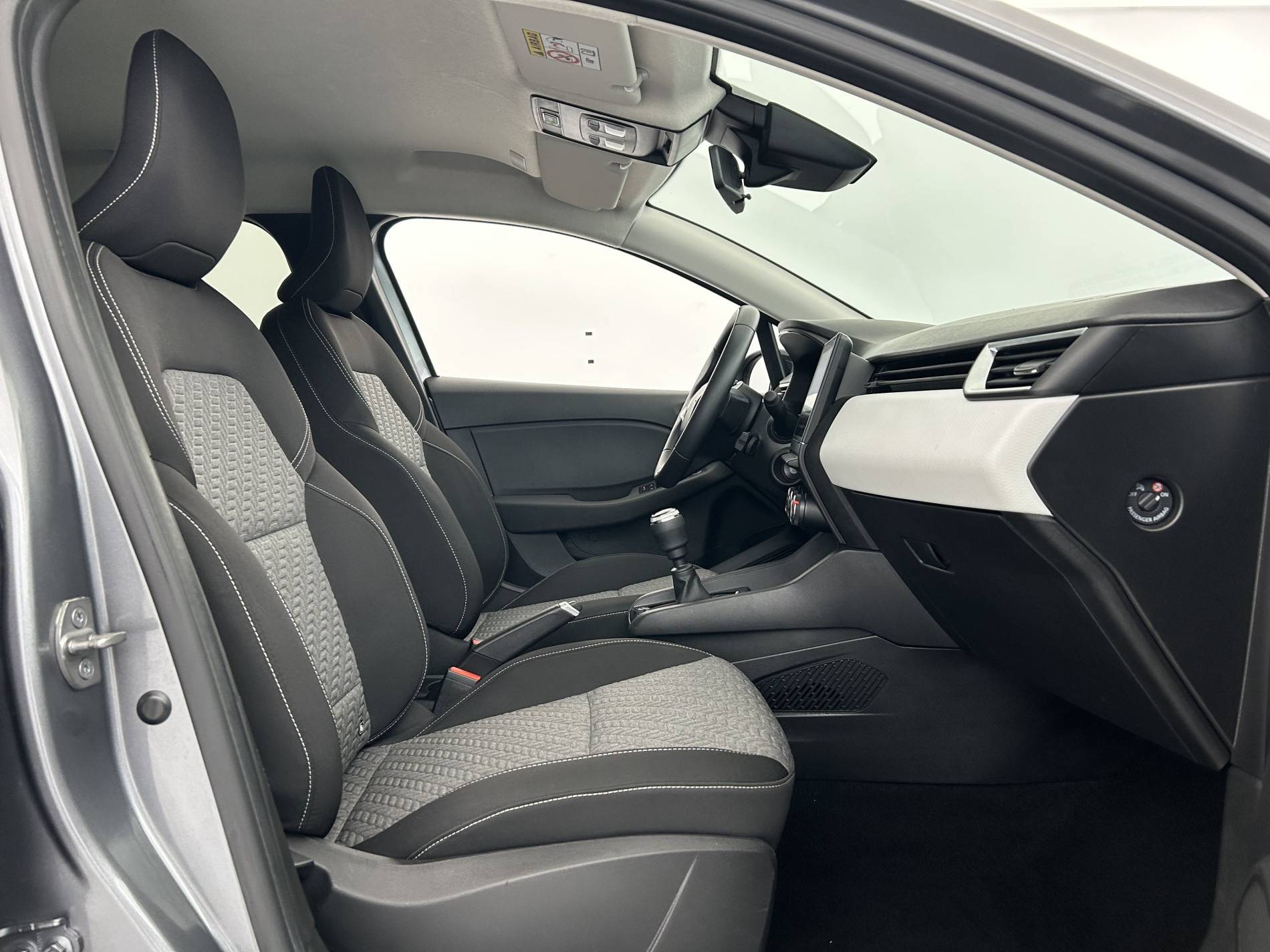 Vente en ligne Renault Clio 5 Clio TCe 90 au prix de 14 990 €