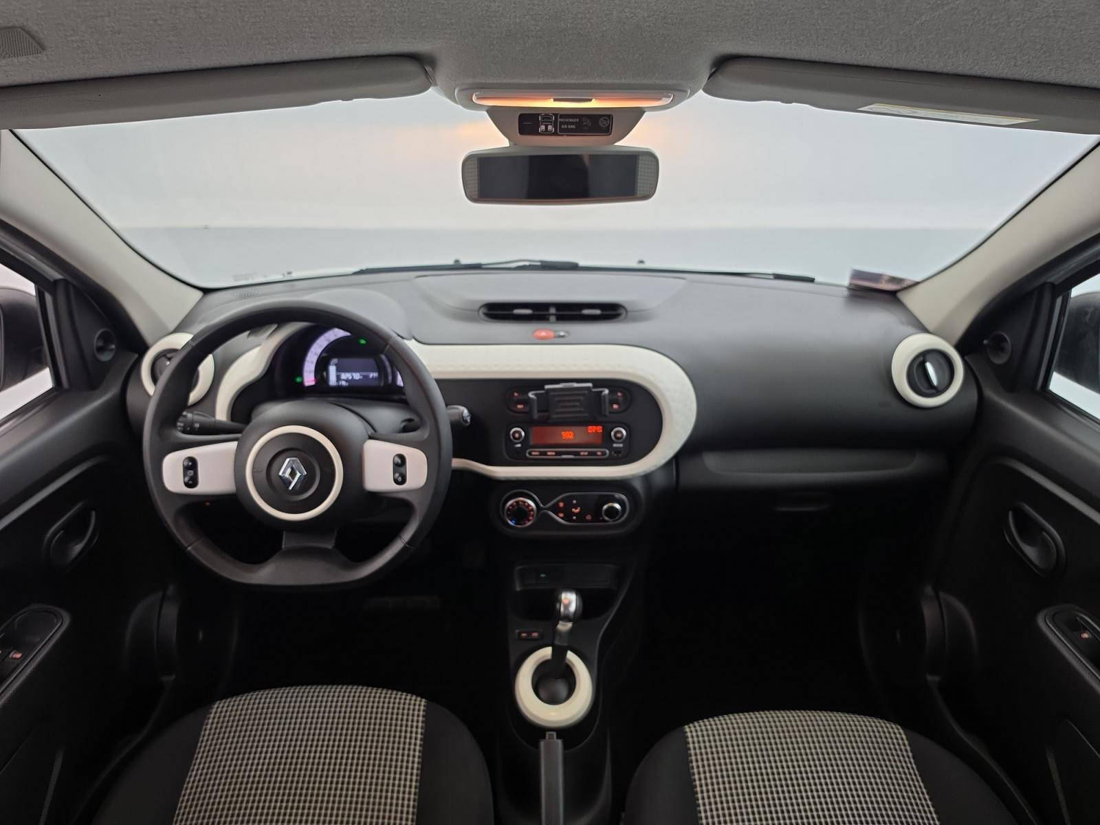 Vente en ligne Renault Twingo Electrique Twingo III E-Tech au prix de 11 490 €