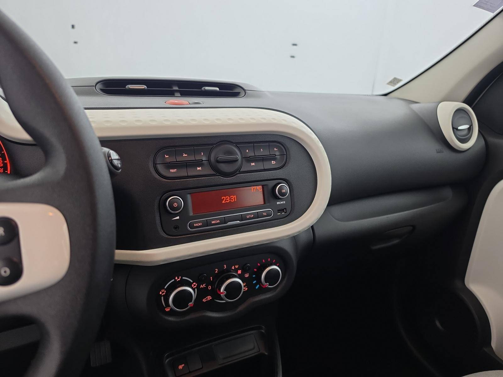 Vente en ligne Renault Twingo 3  SCe 65 - 21 au prix de 12 490 €