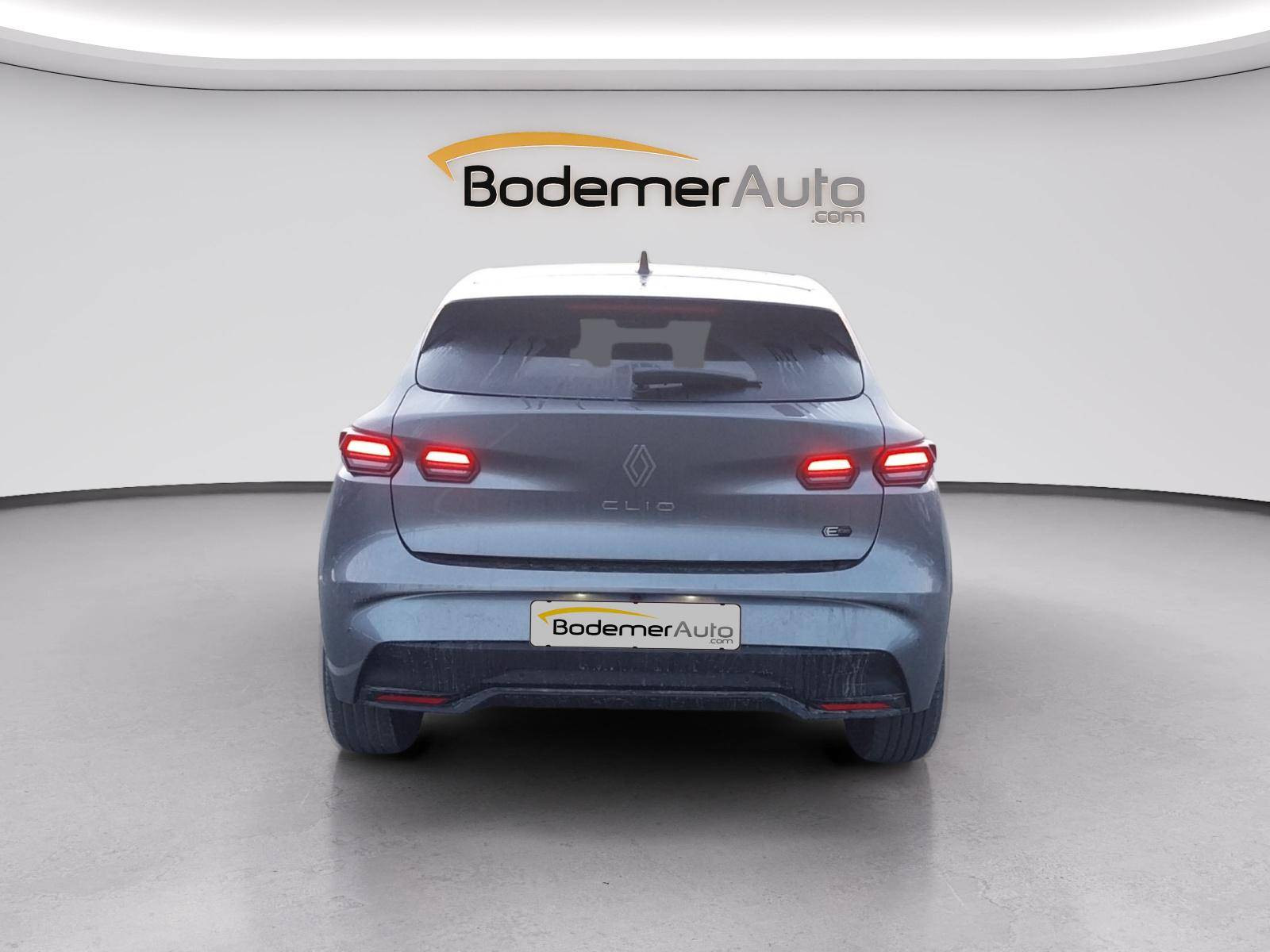Vente en ligne Renault Clio 6 Clio E-Tech full hybrid 160 ch au prix de 26 480 €