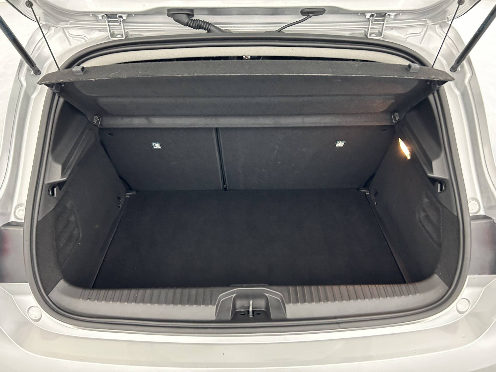 Vente en ligne Renault Clio 5 Clio TCe 90 au prix de 13 790 €