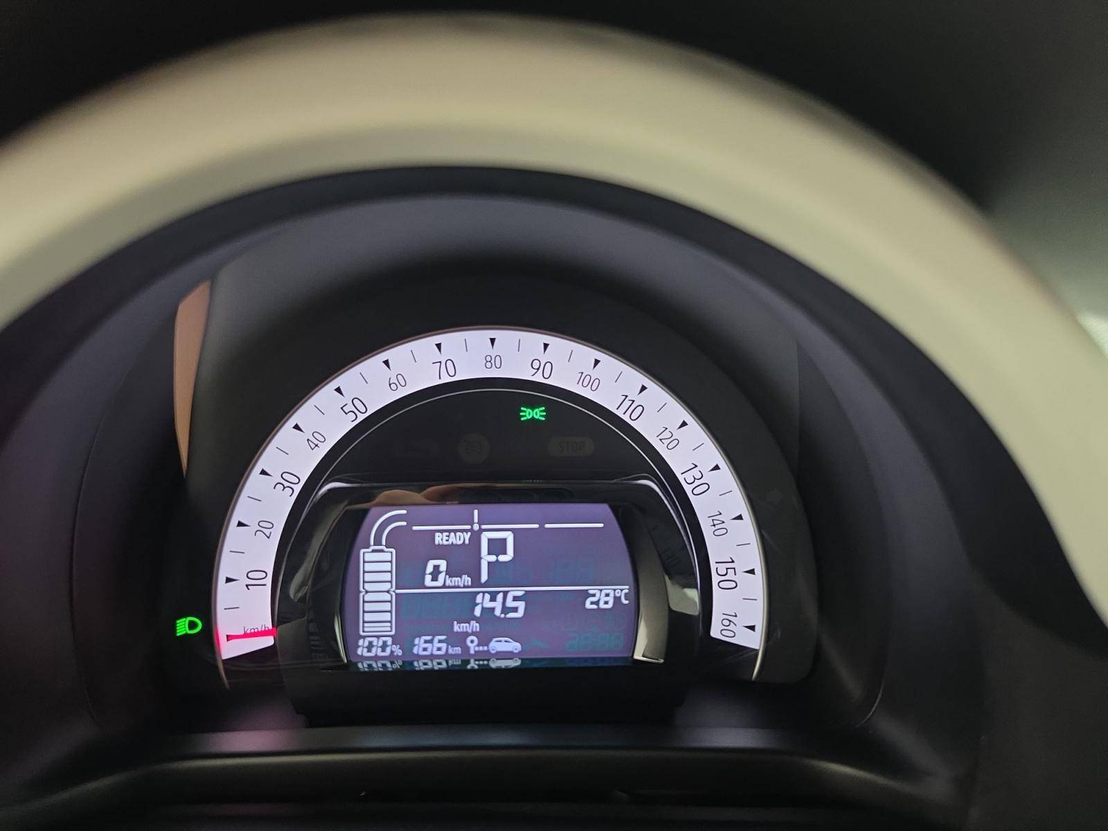 Vente en ligne Renault Twingo Electrique Twingo III E-Tech au prix de 11 490 €