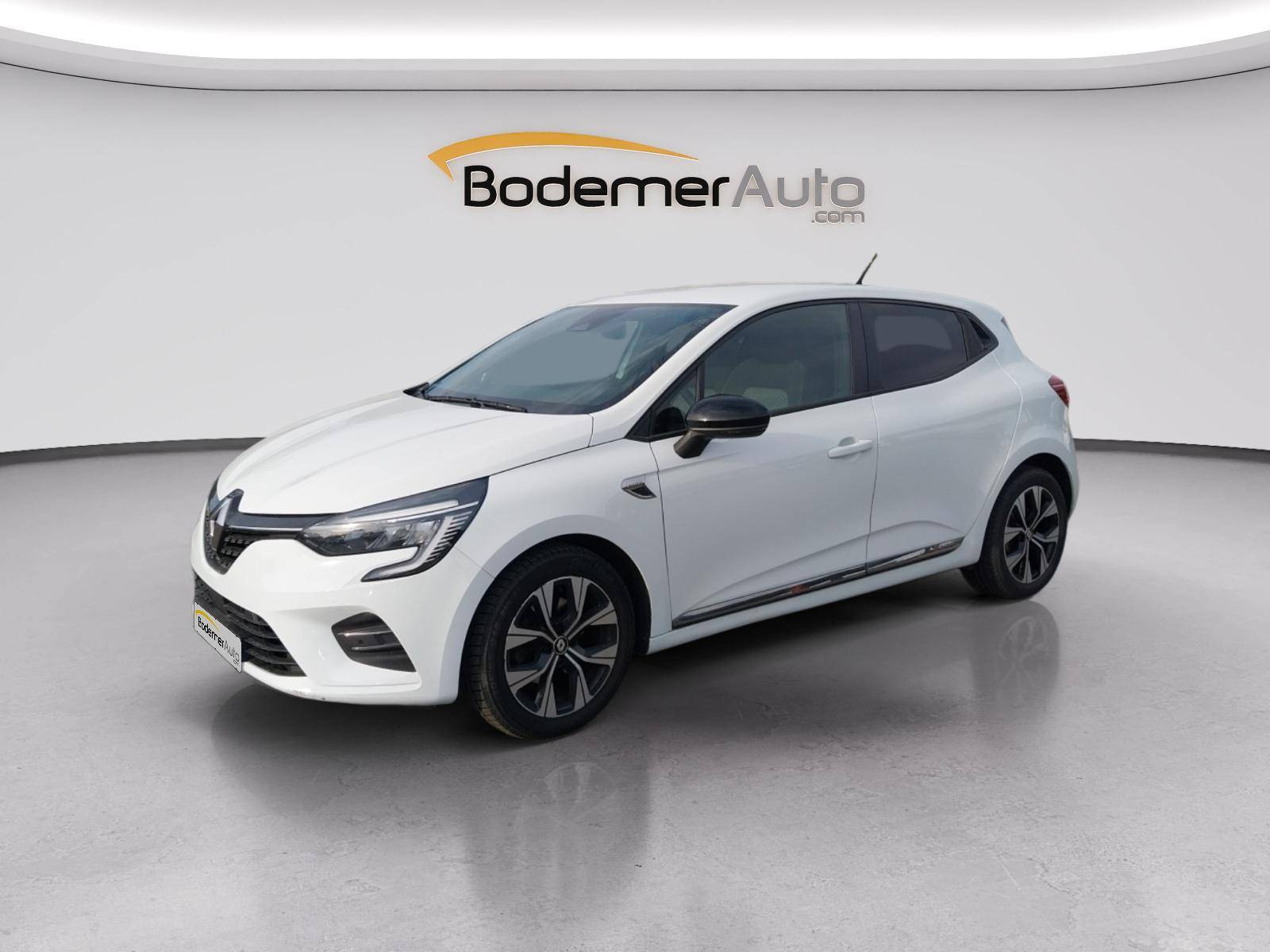Renault Clio 5 Clio Blue dCi 100 - 21N occasion de 2022 en vente à Auray