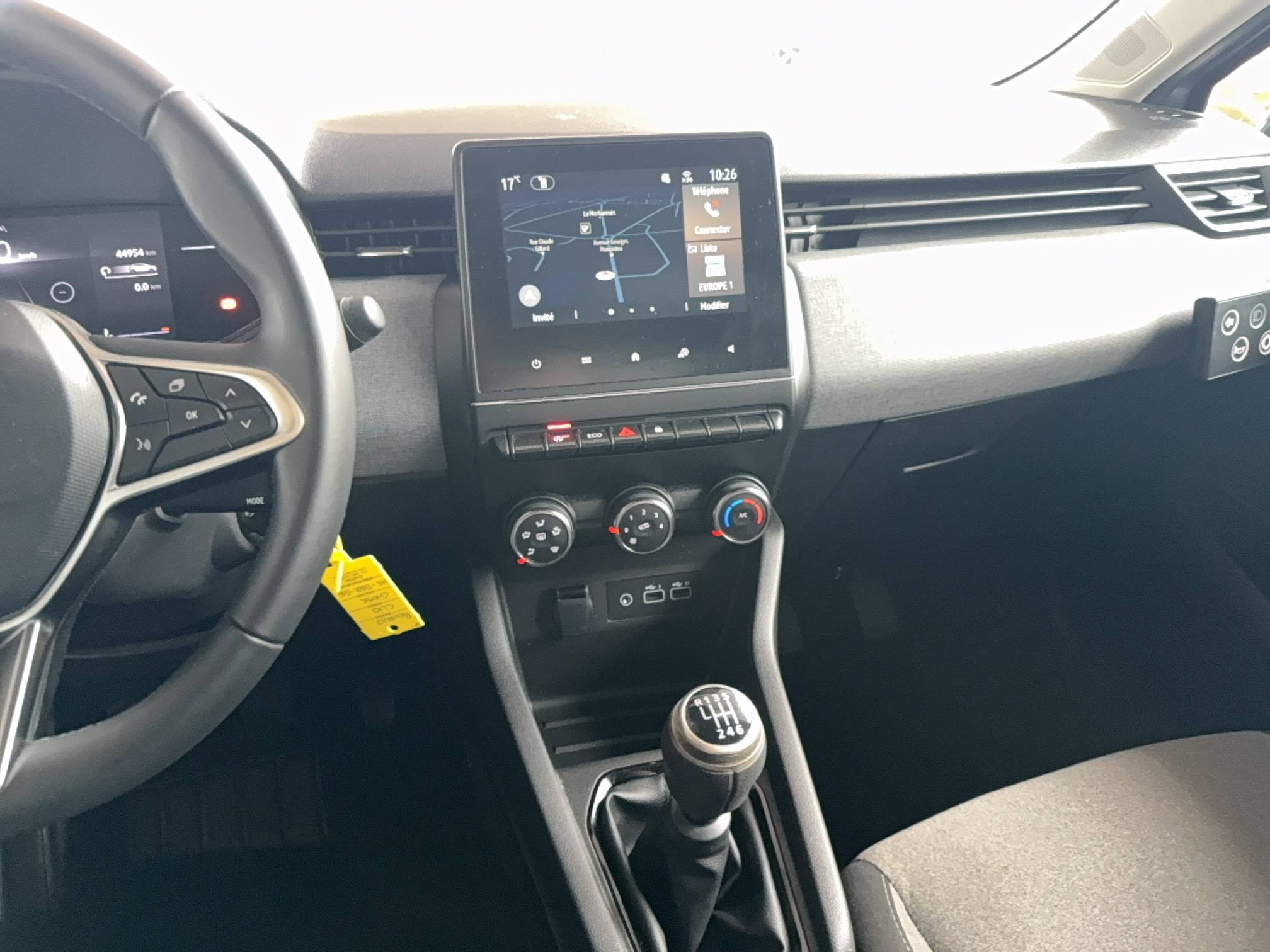 Vente en ligne Renault Clio 5 Clio dCi 100 au prix de 15 990 €