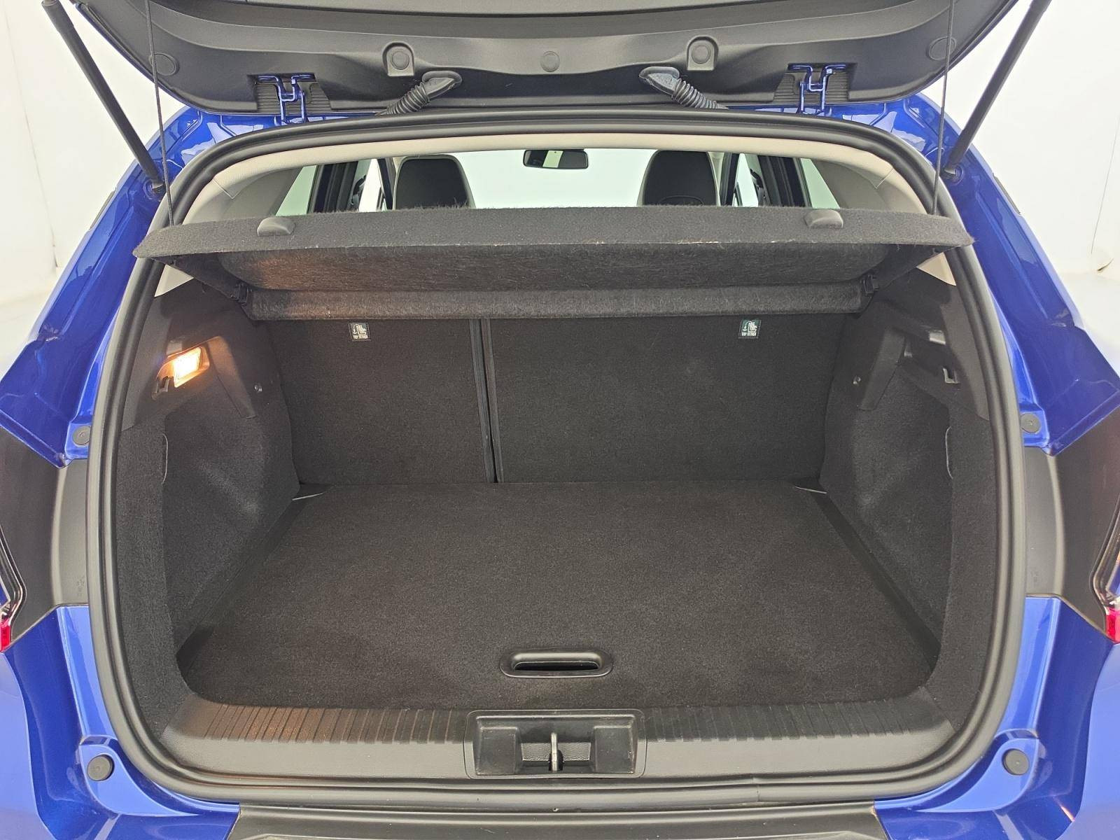Vente en ligne Renault Captur  mild hybrid 160 EDC au prix de 19 490 €