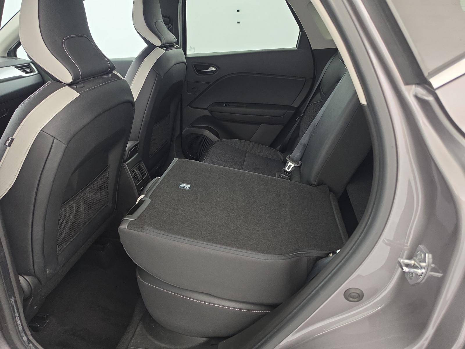 Vente en ligne Renault Captur  mild hybrid 140 au prix de 19 200 €
