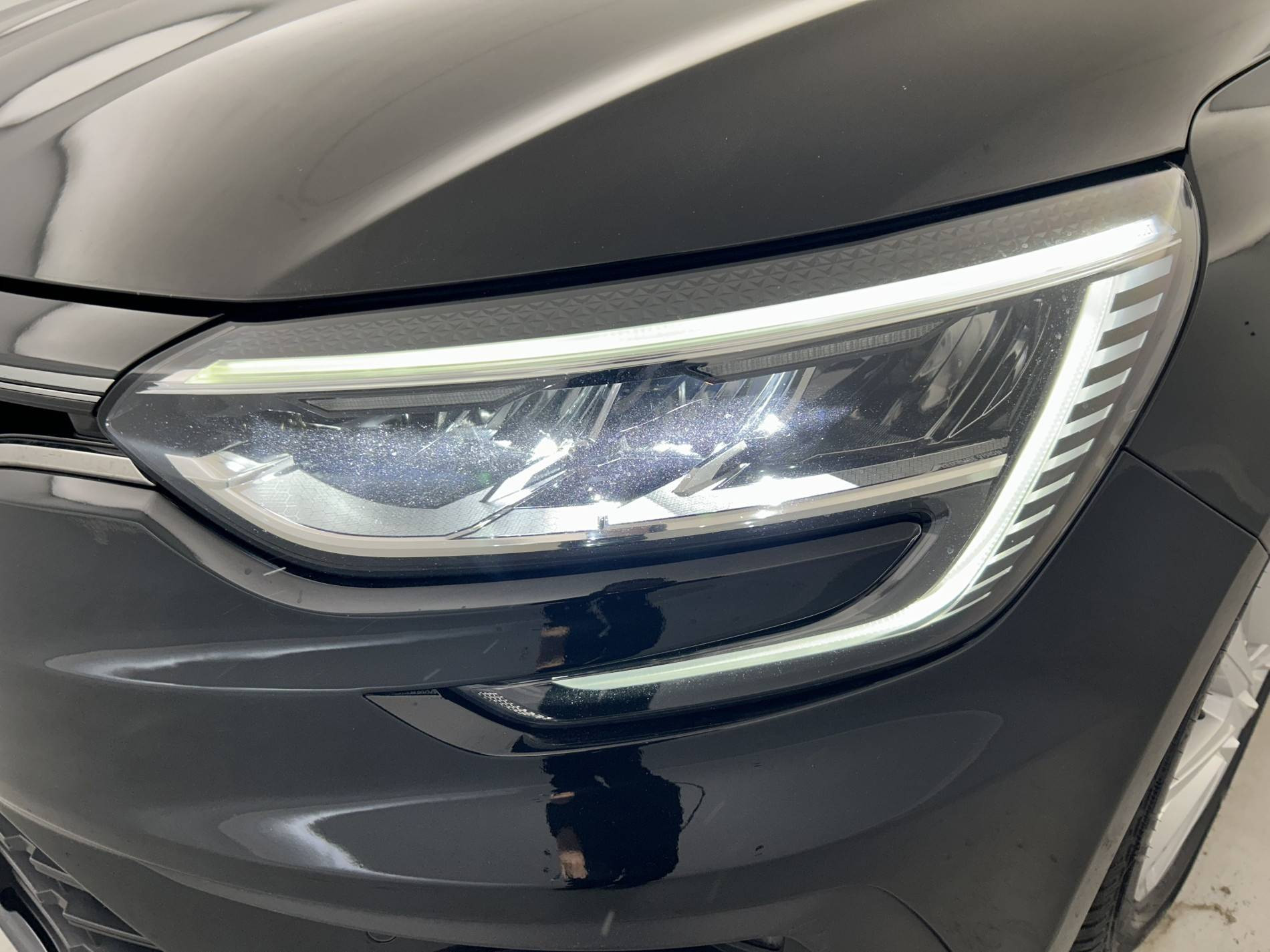 Vente en ligne Renault Megane 4 Mégane IV Berline Blue dCi 115 EDC - 21N au prix de 14 990 €