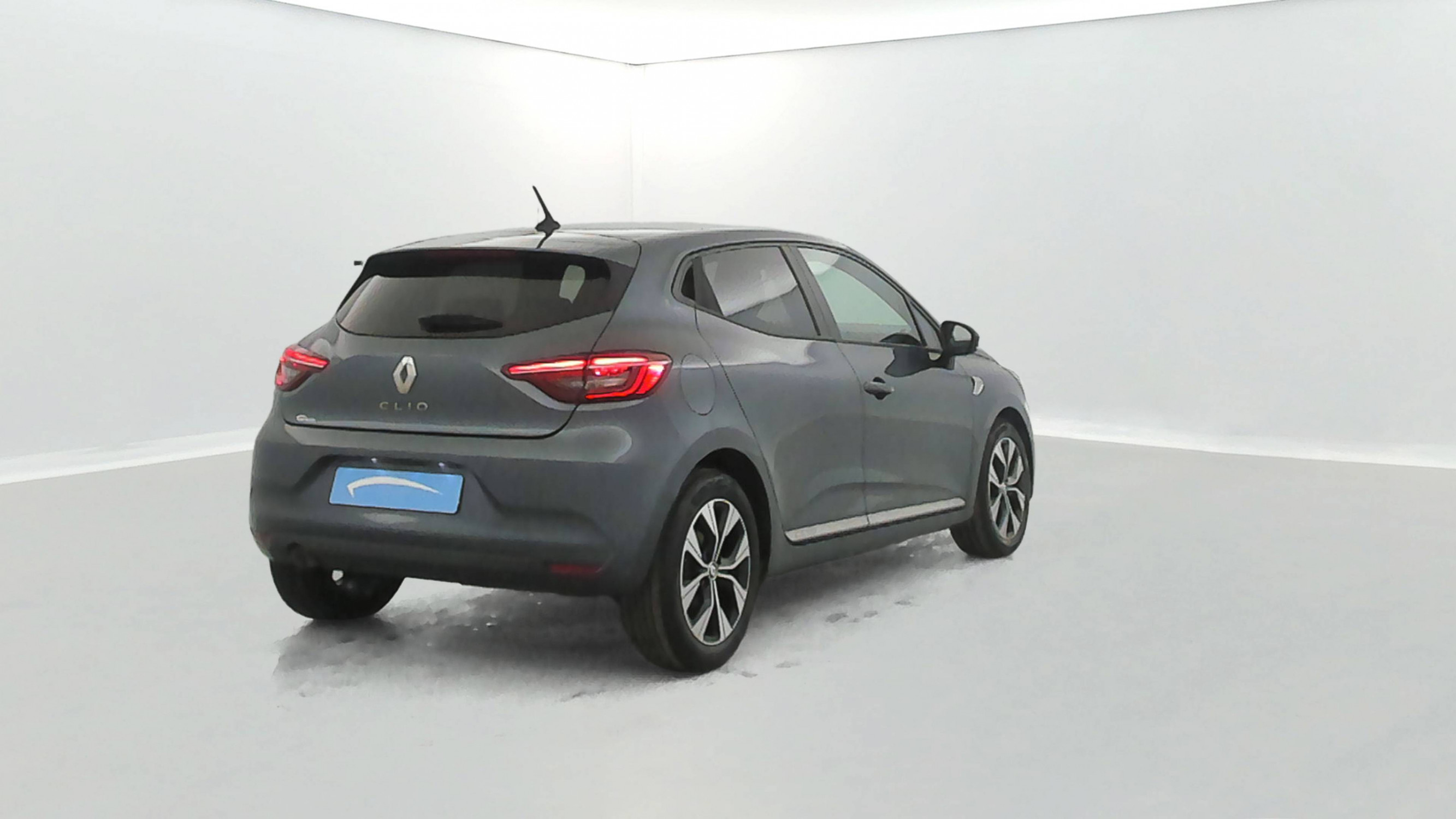 Vente en ligne Renault Clio 5 Clio TCe 90 - 21N au prix de 14 640 €