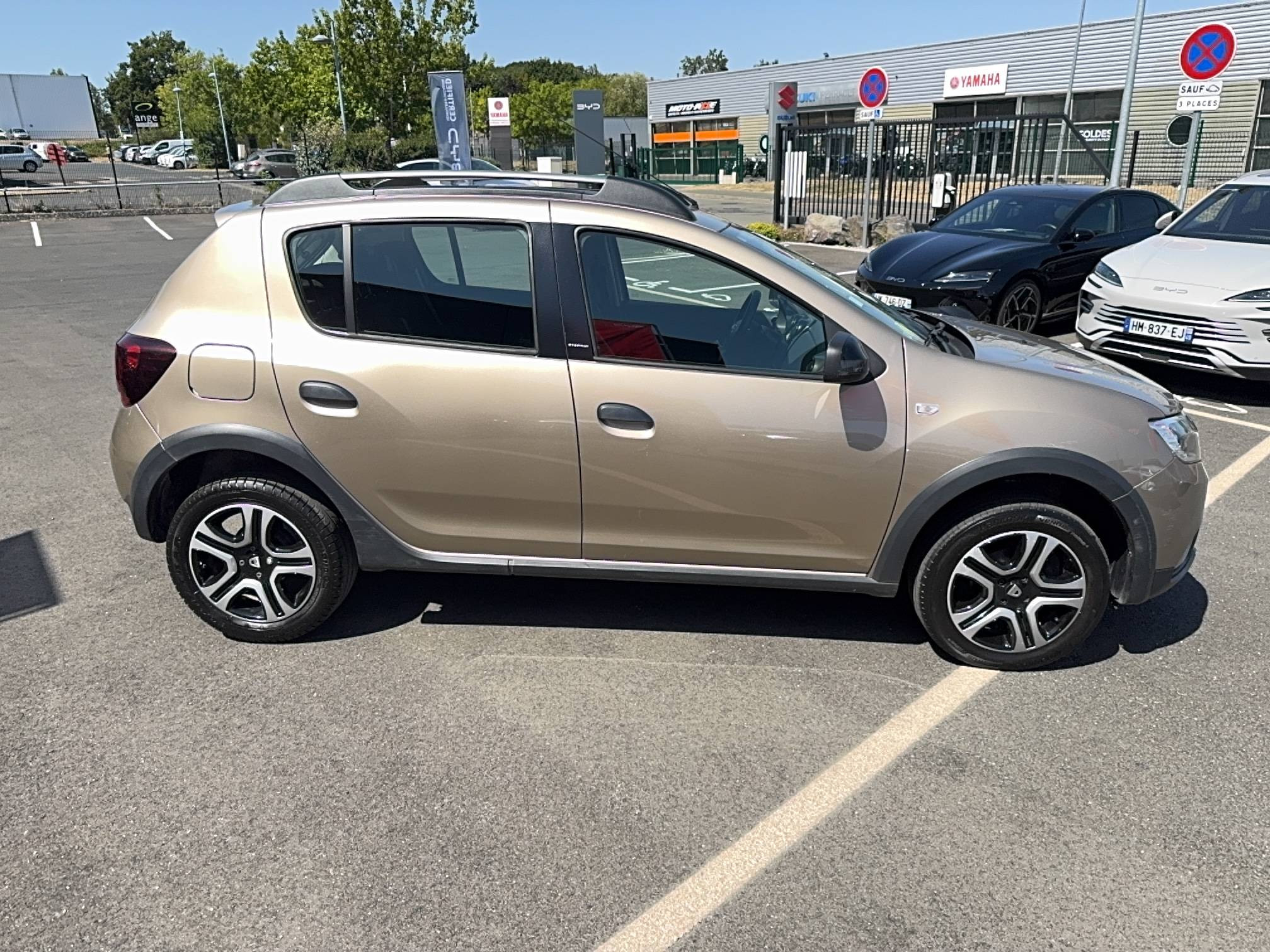 Vente en ligne Dacia Sandero  dCi 90 Easy-R au prix de 11 790 €