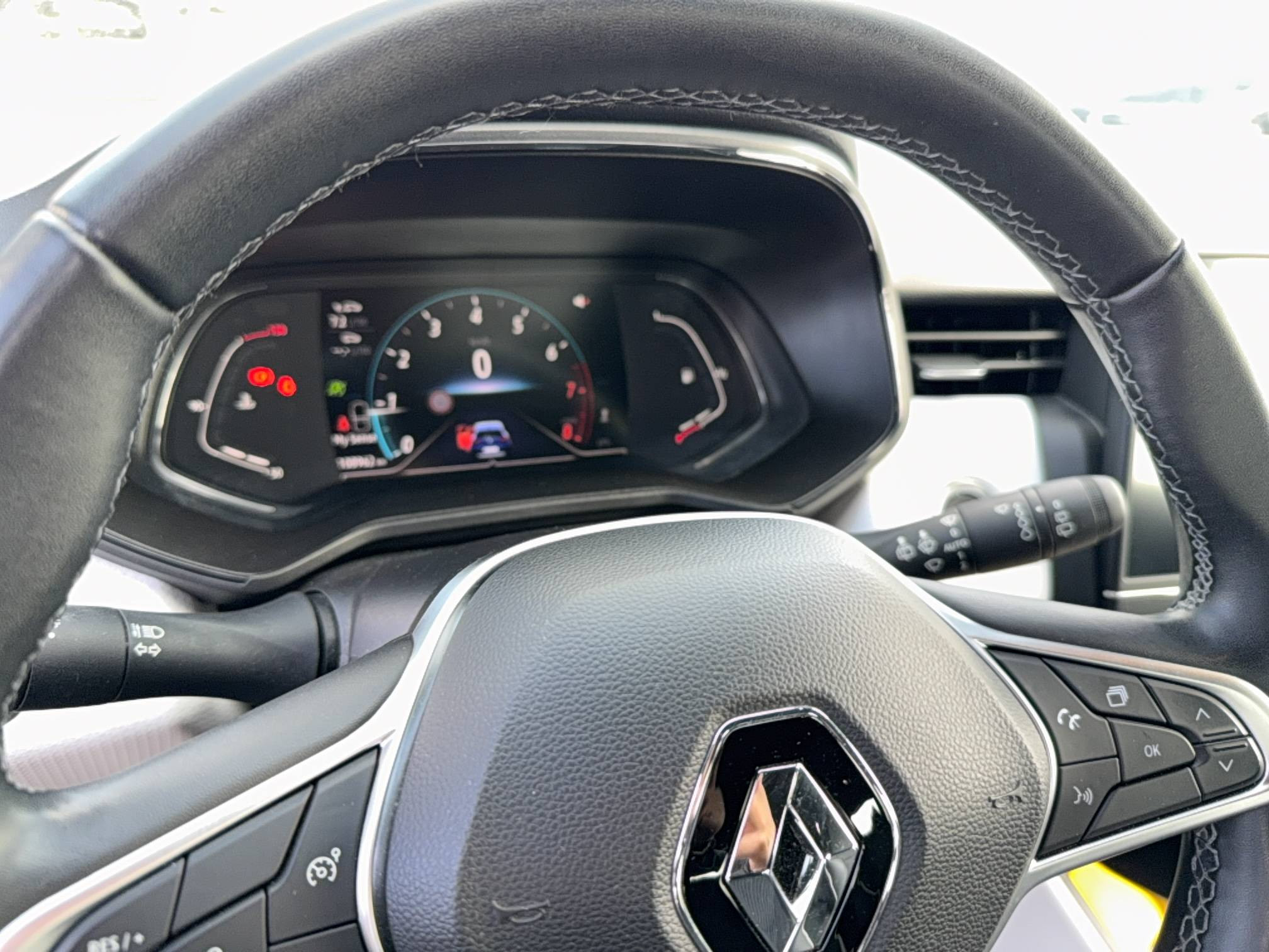 Vente en ligne Renault Clio 5 Clio TCe 100 GPL - 21N au prix de 12 390 €
