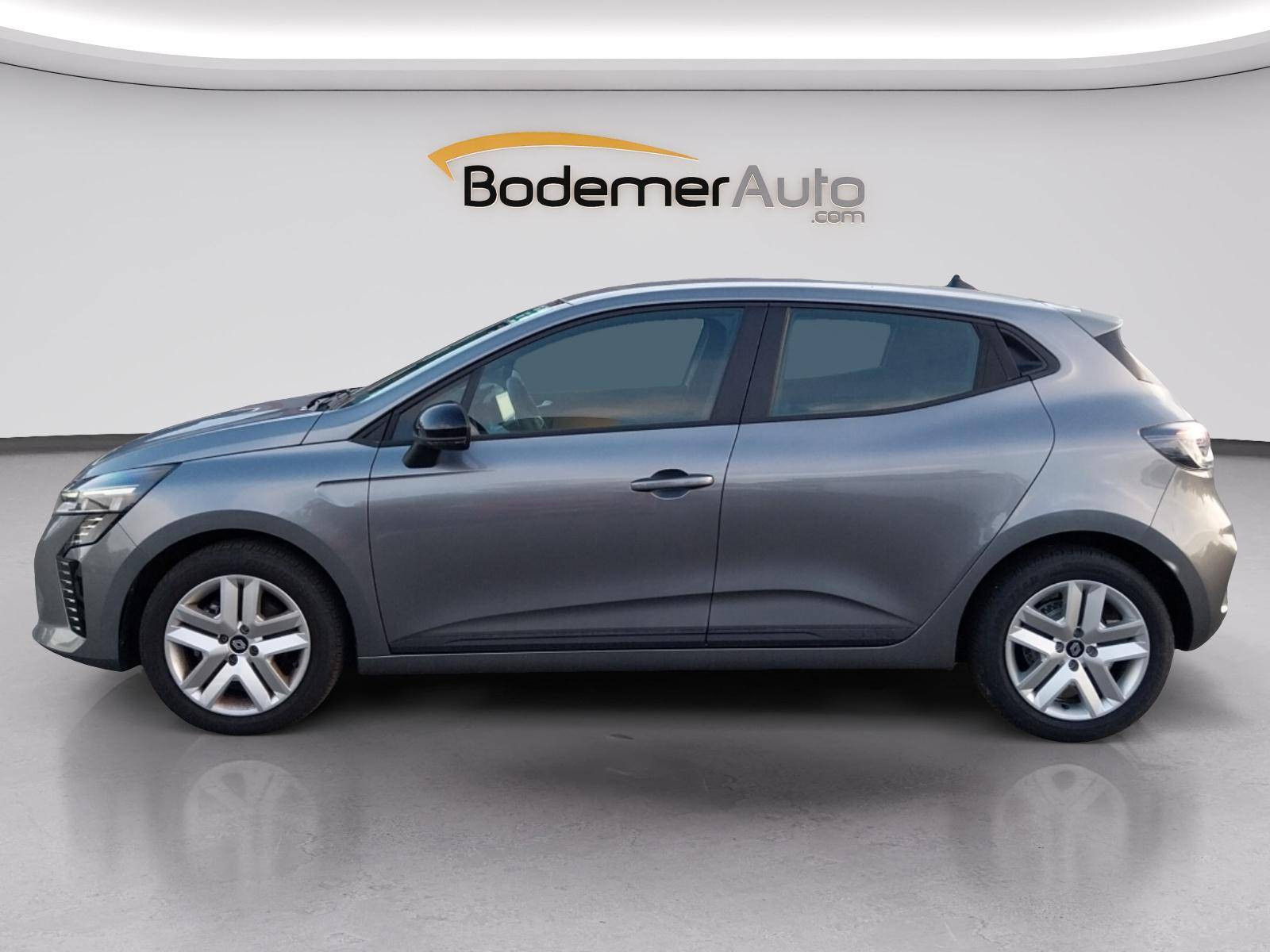 Vente en ligne Renault Clio 5 Clio Blue dCi 100 ch GSR2 au prix de 17 750 €