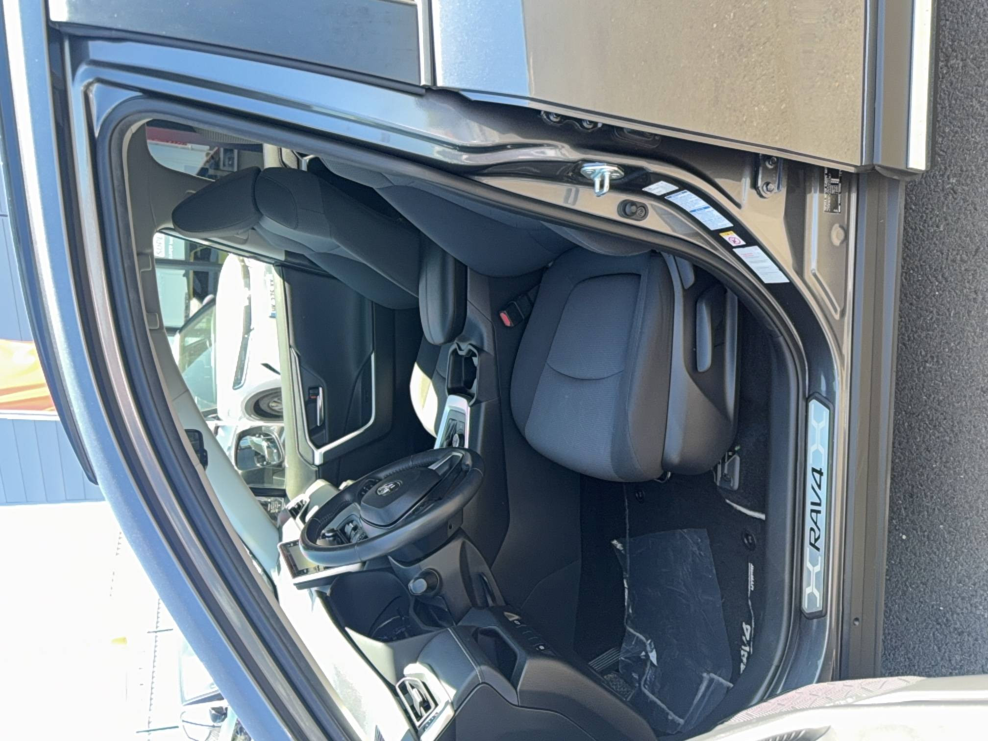 Vente en ligne Toyota RAV4  222 ch AWD-i au prix de 25 490 €