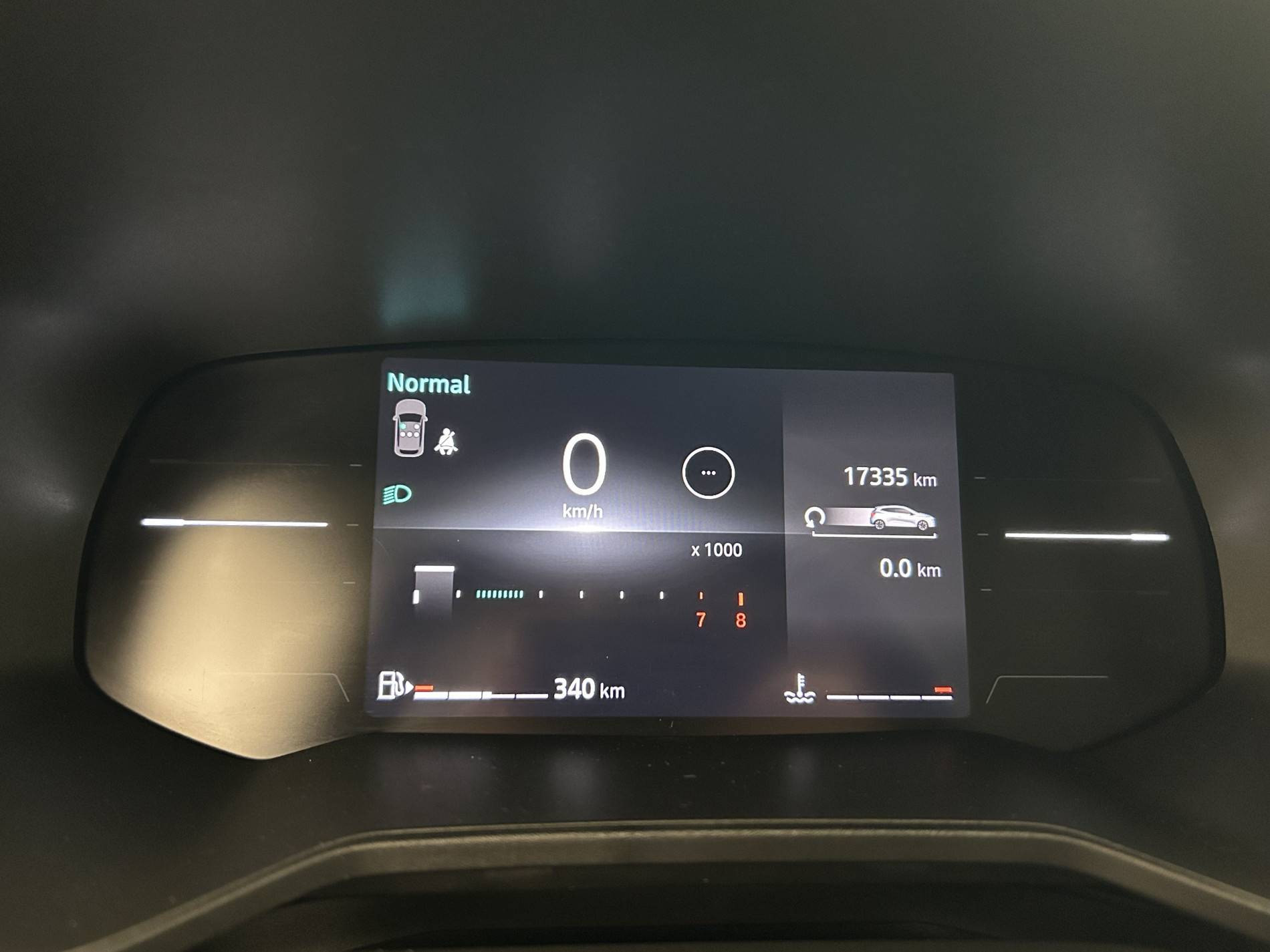 Vente en ligne Renault Clio 5 Clio TCe 90 au prix de 15 490 €