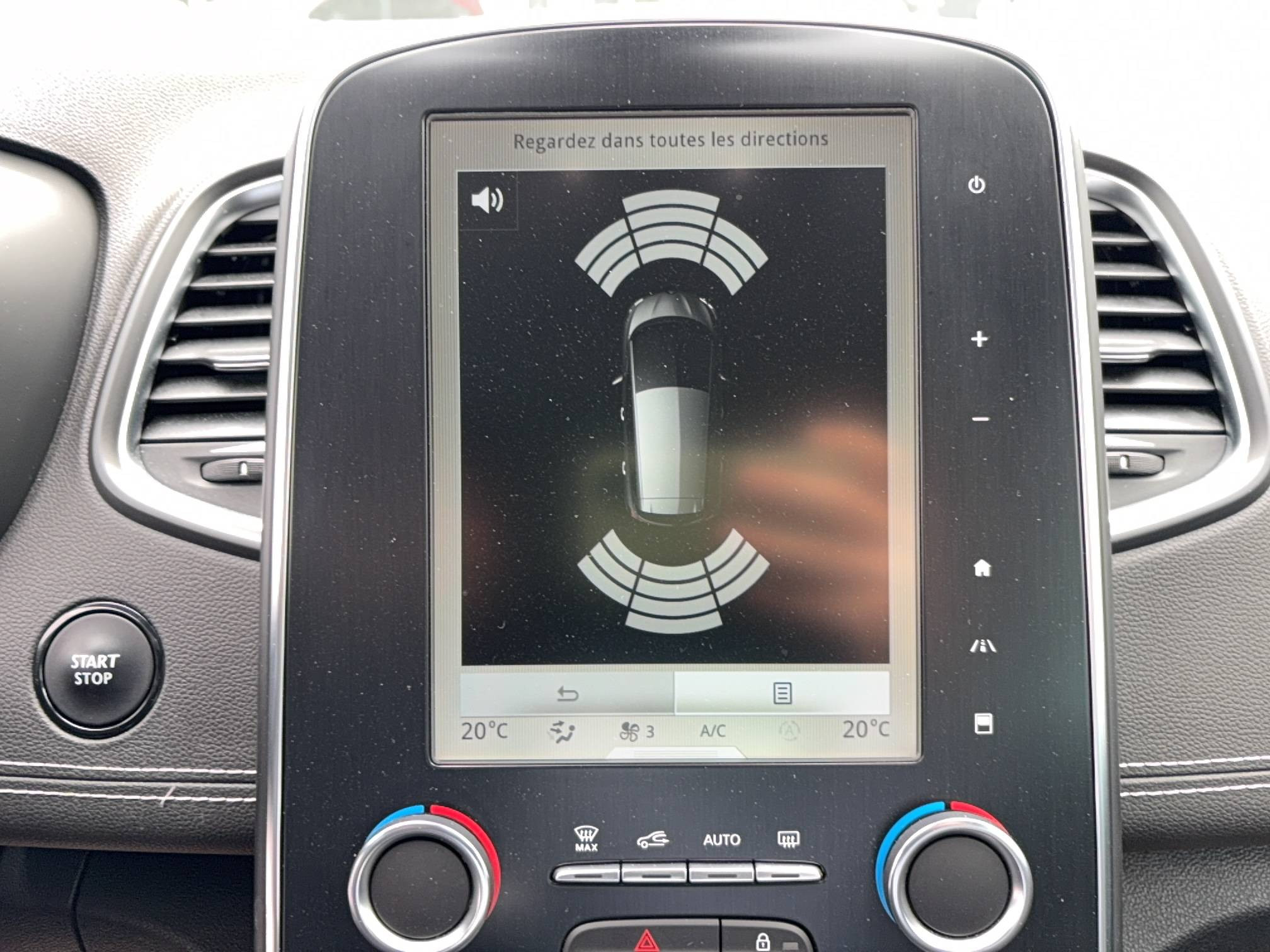 Vente en ligne Renault Scenic 4 Scenic Blue dCi 120 au prix de 13 590 €