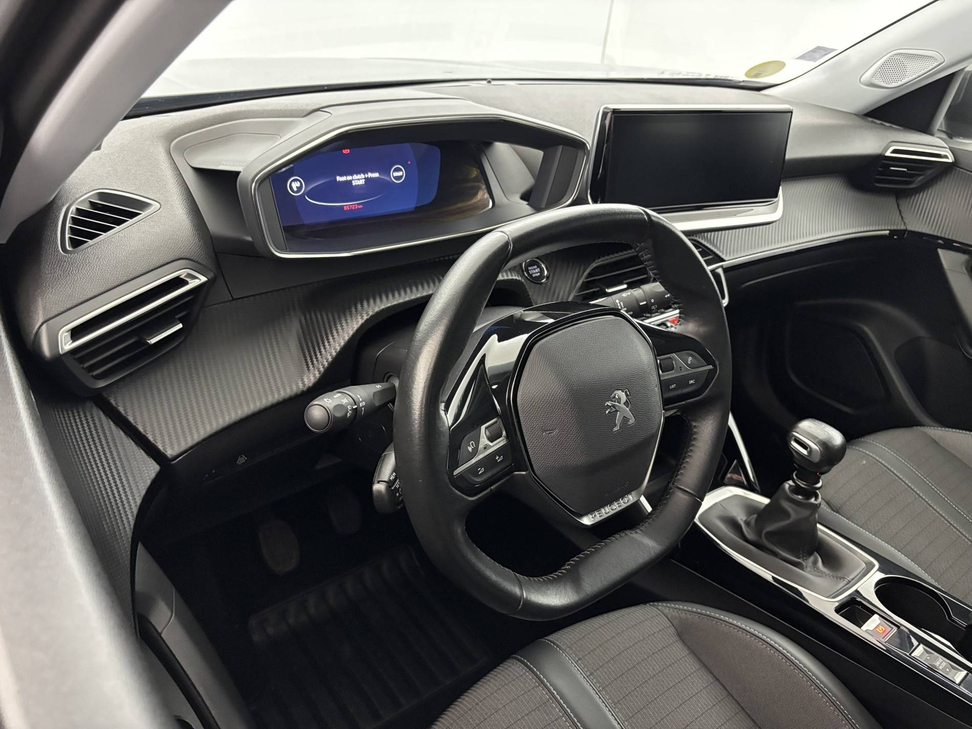 Vente en ligne Peugeot 2008 2008 BlueHDi 110 S&S BVM6 au prix de 14 990 €