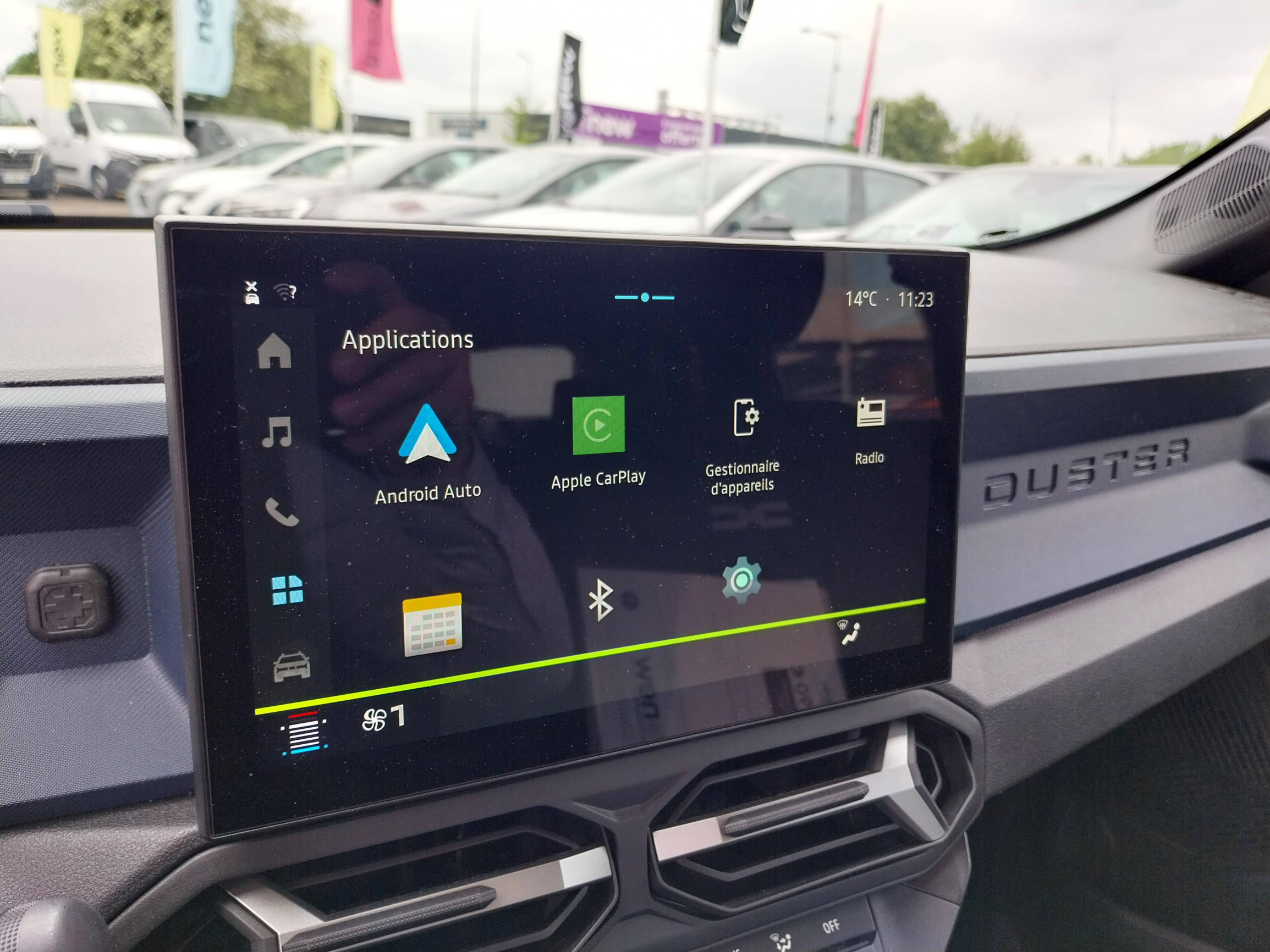 Vente en ligne Dacia Duster  Hybrid 140 au prix de 25 990 €