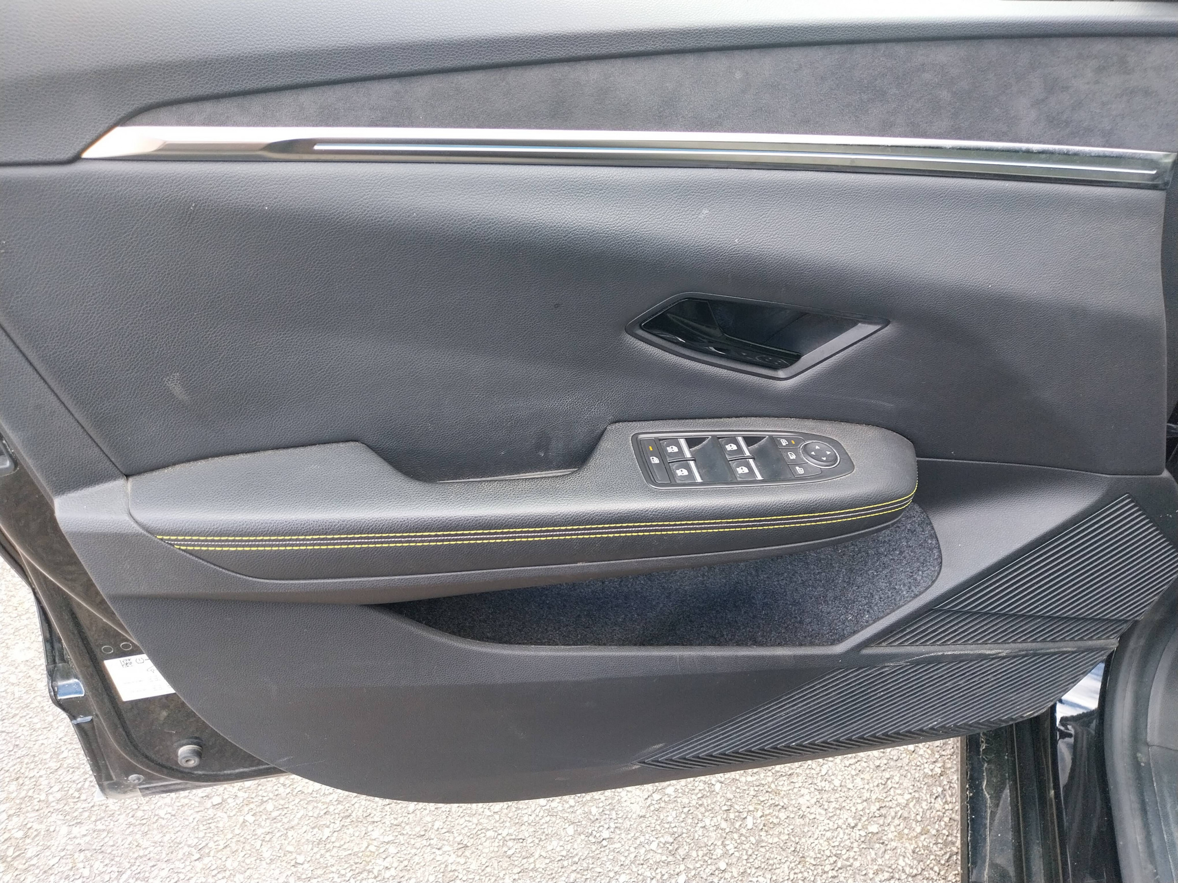 Vente en ligne Renault Megane E-Tech  EV60 220 ch super charge au prix de 23 990 €