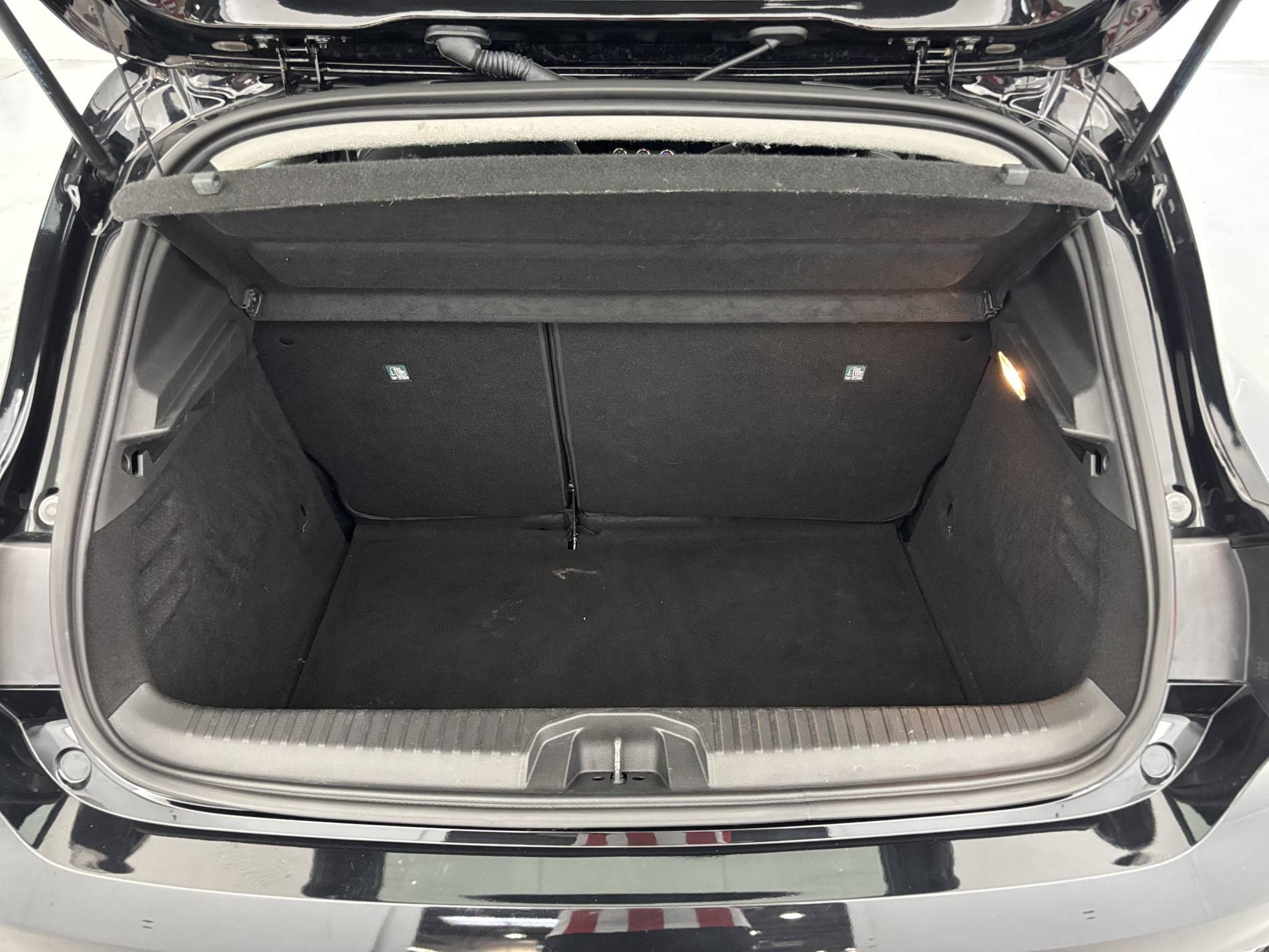 Vente en ligne Renault Clio 5 Clio TCe 90 au prix de 14 990 €