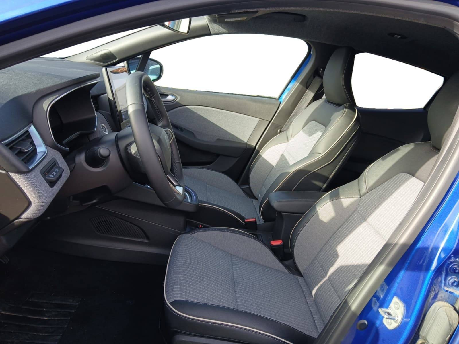 Vente en ligne Renault Clio 5 Clio E-Tech full hybrid 145 ch GSR2 au prix de 21 499 €