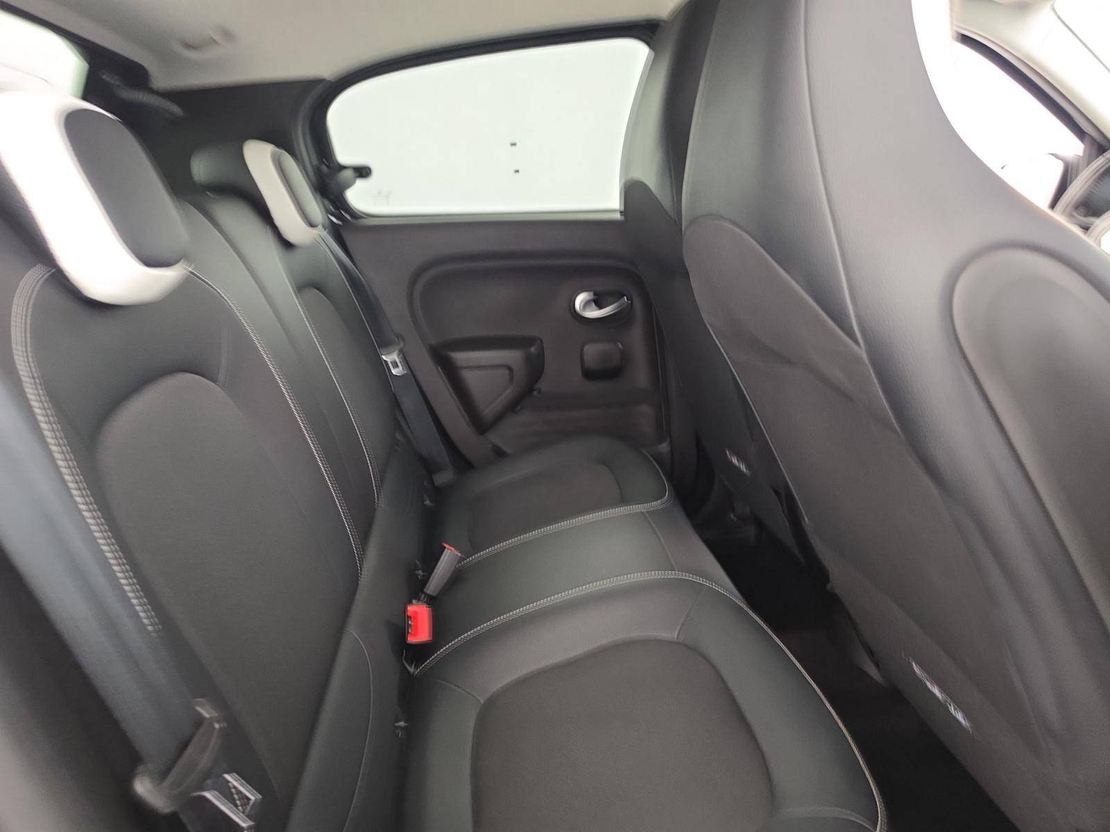 Vente en ligne Renault Twingo Electrique Twingo III E-Tech au prix de 13 750 €