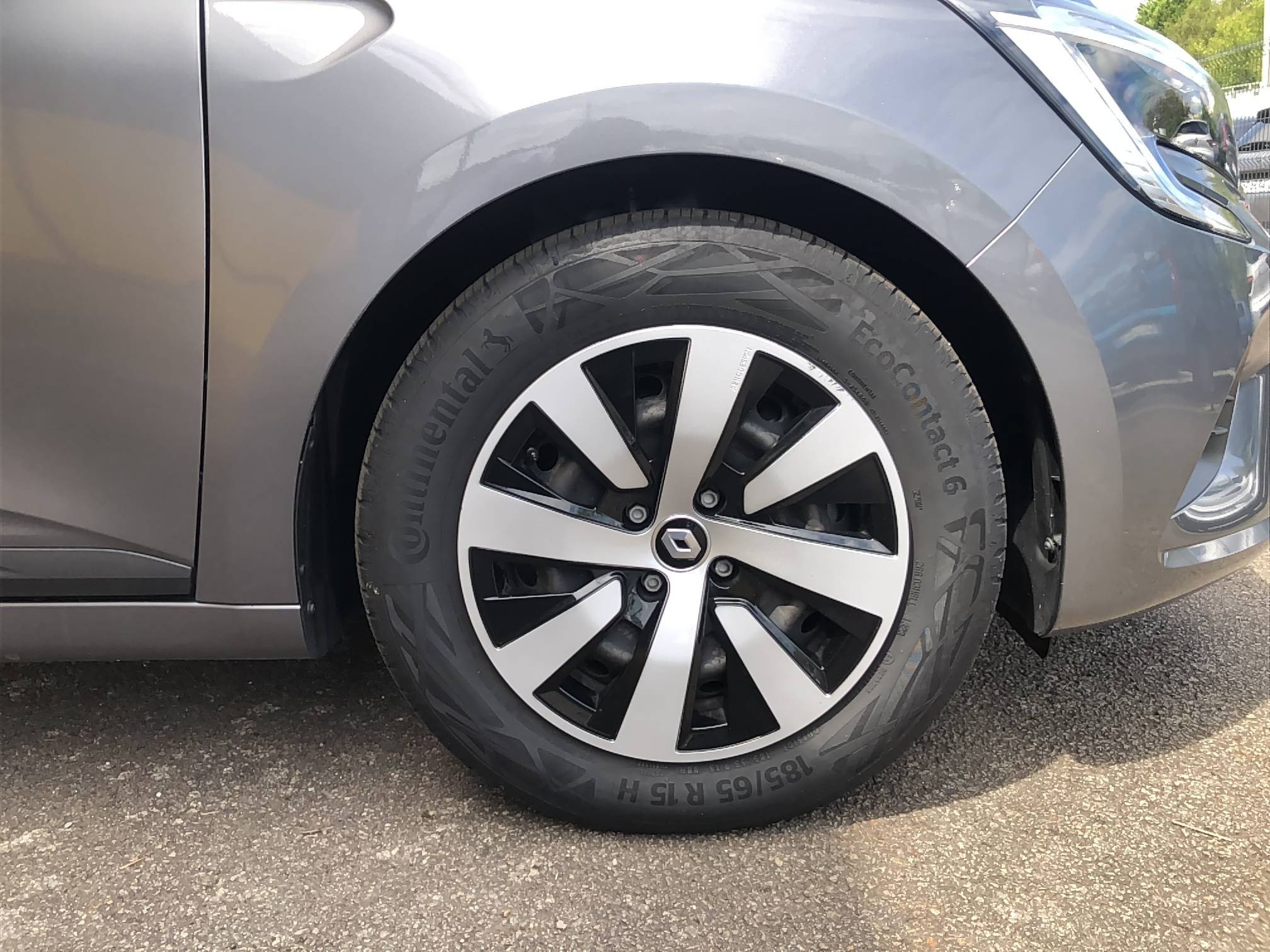 Vente en ligne Renault Clio 5 Clio TCe 90 au prix de 14 990 €