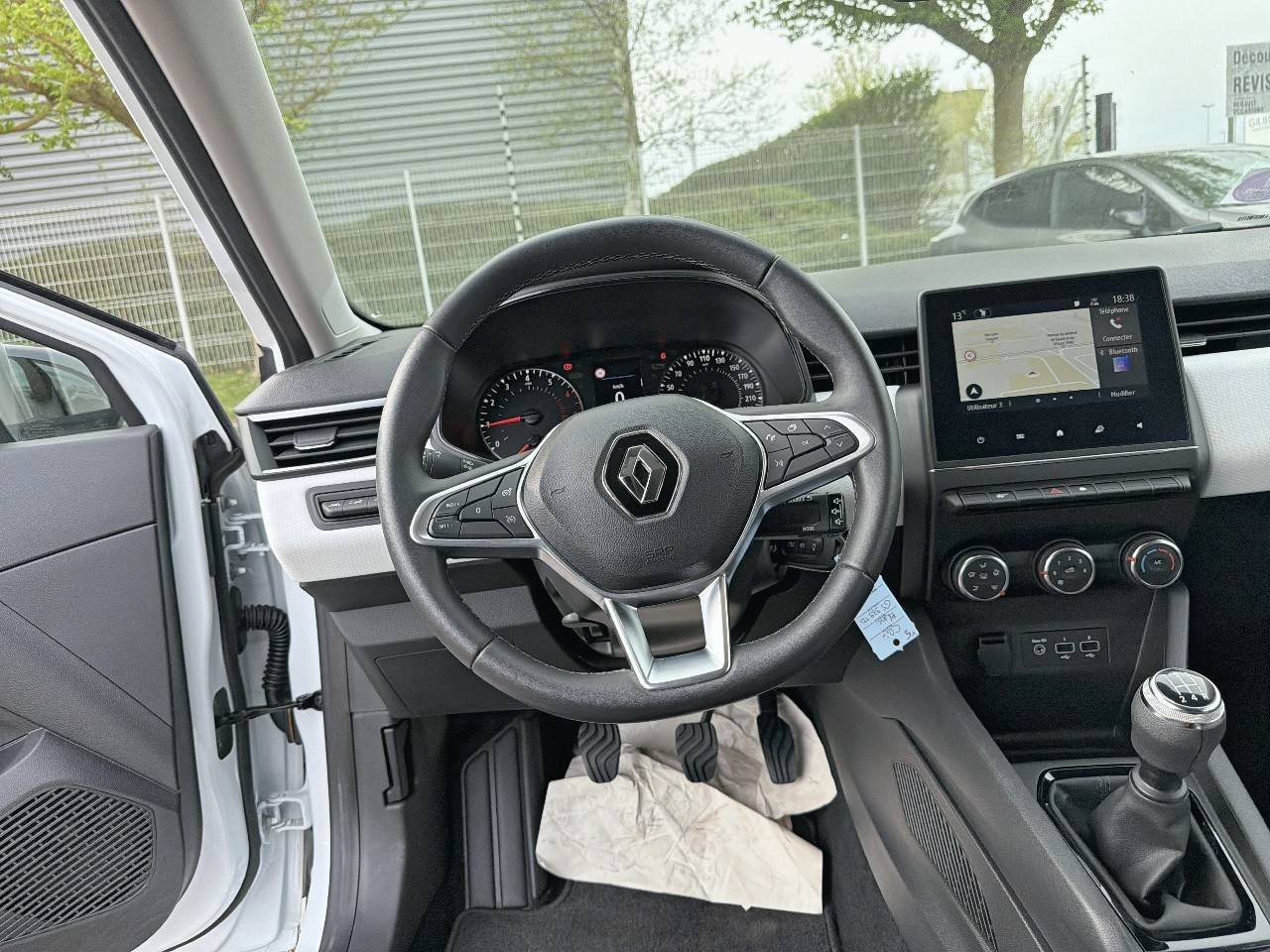 Vente en ligne Renault Clio 5 Clio SCe 65 au prix de 13 490 €