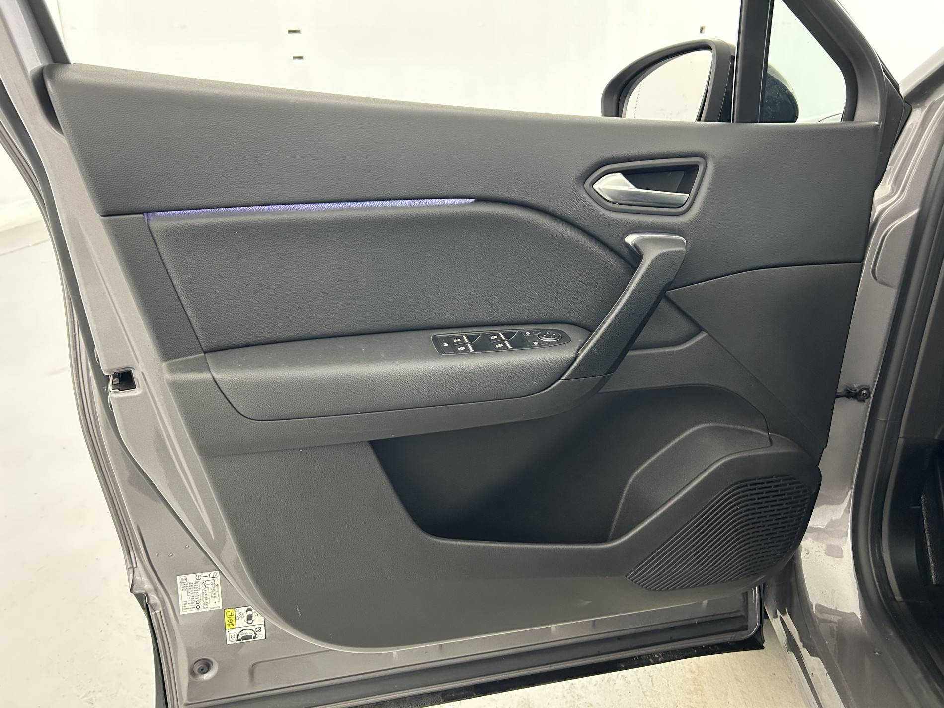 Vente en ligne Renault Captur  mild hybrid 140 au prix de 17 990 €