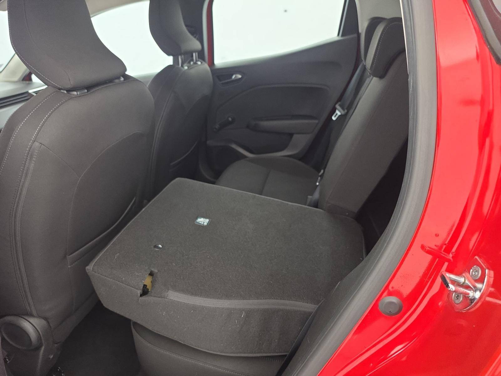 Vente en ligne Renault Clio 5 Clio Blue dCi 100 - 21N au prix de 13 490 €