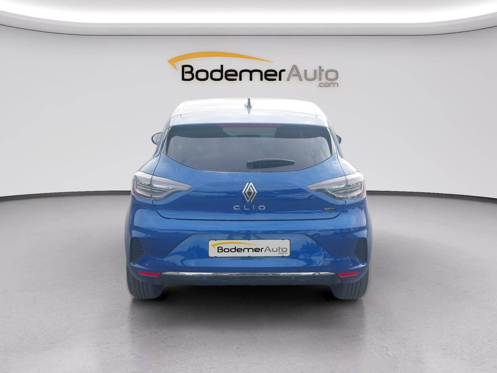 Vente en ligne Renault Clio 5 Clio E-Tech full hybrid 145 ch GSR2 au prix de 20 990 €