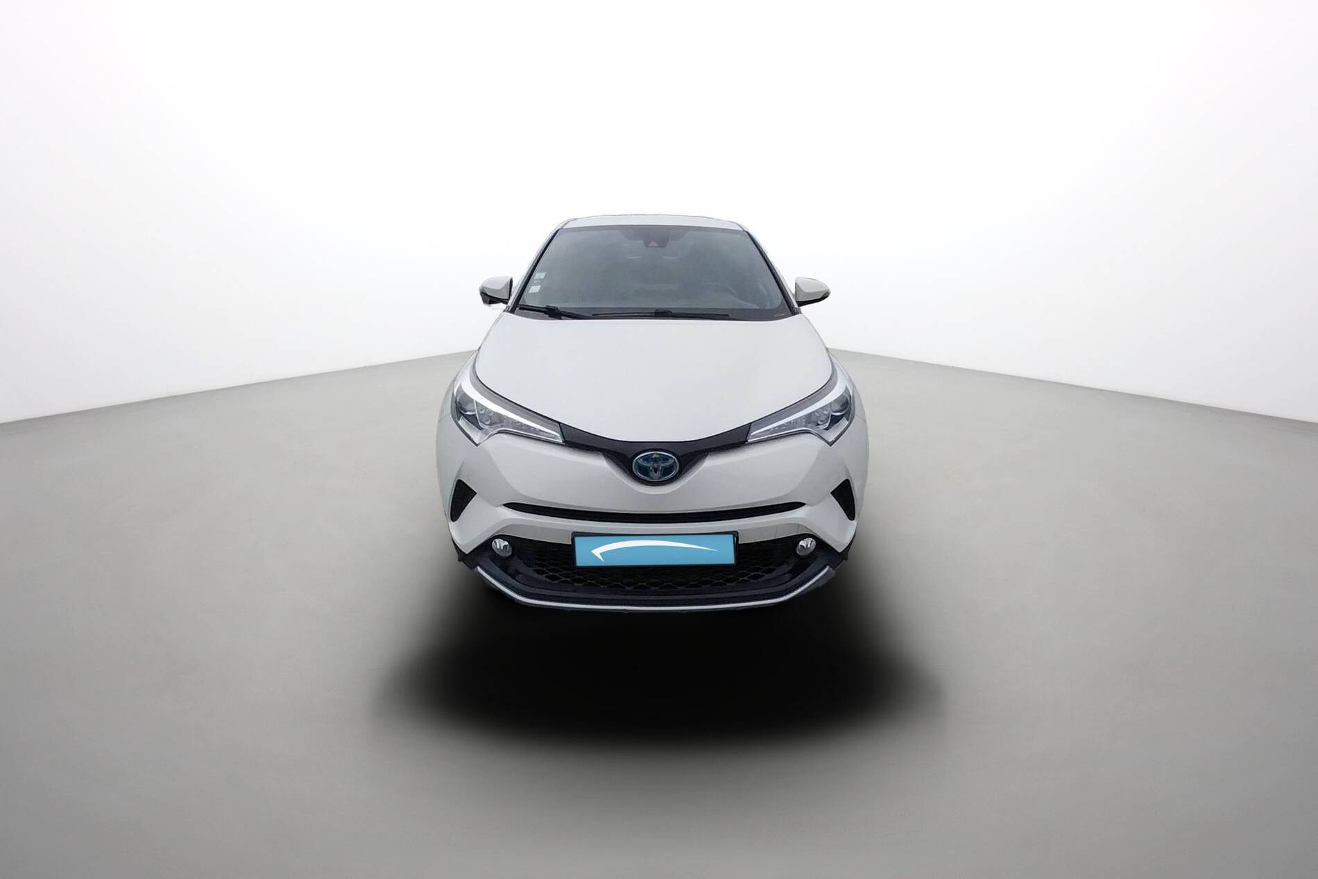 Toyota C-HR C-HR Pro Hybride 122h occasion de 2017 en vente à Guingamp