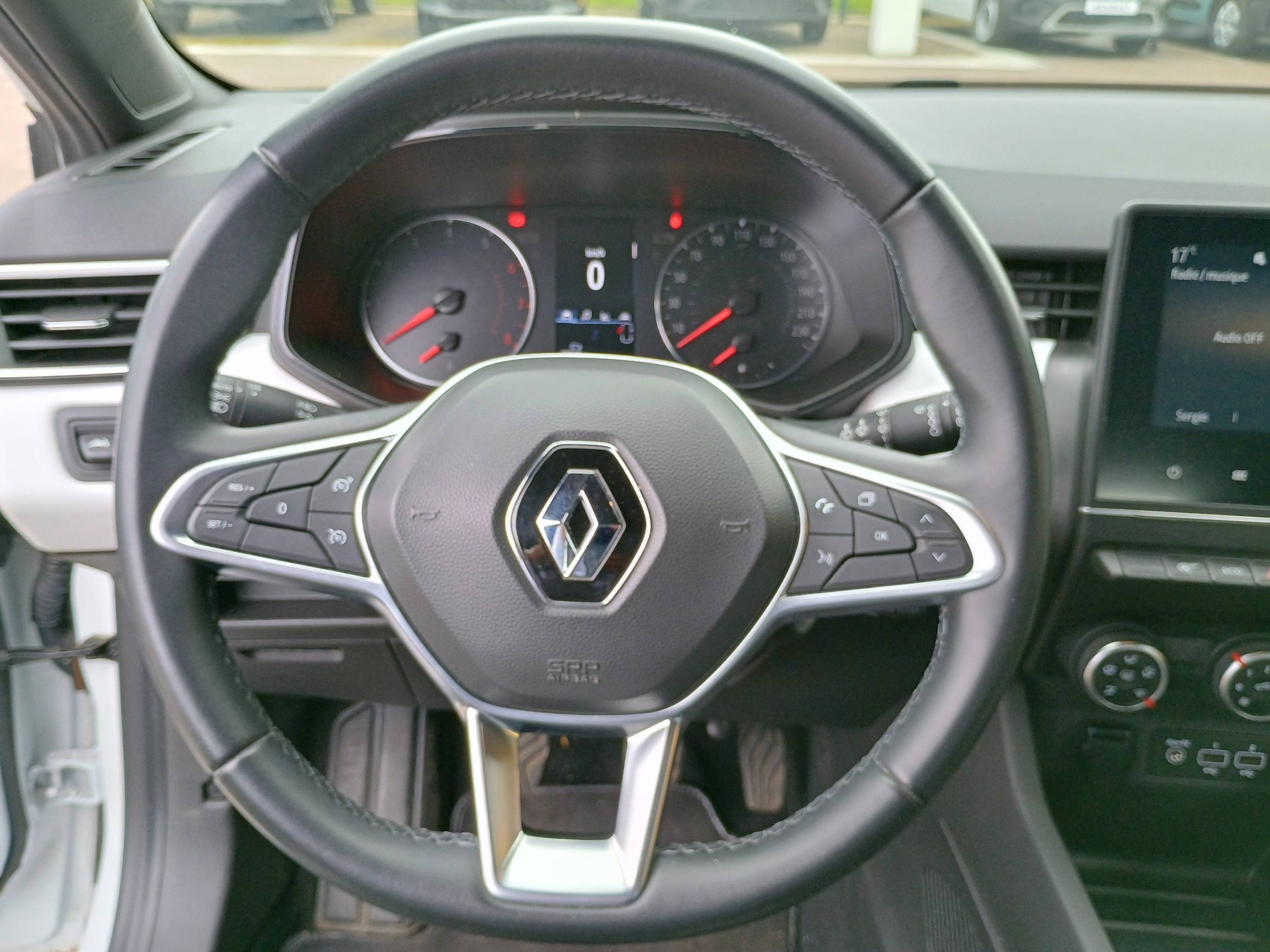 Vente en ligne Renault Clio 5 Clio TCe 90 - 21N au prix de 14 490 €